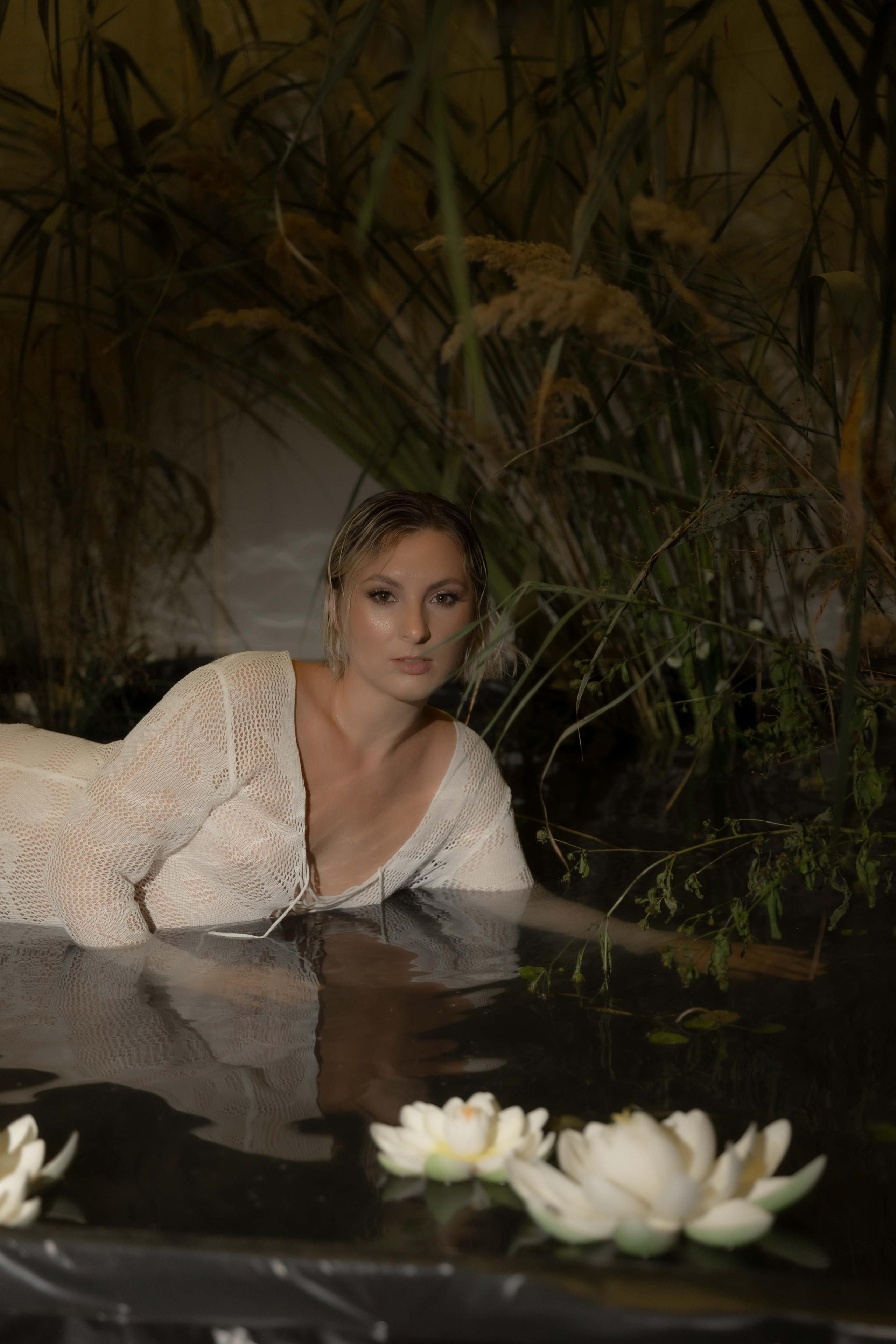 Настя. Я Ира и я фотографирую свадьбы более 10 лет