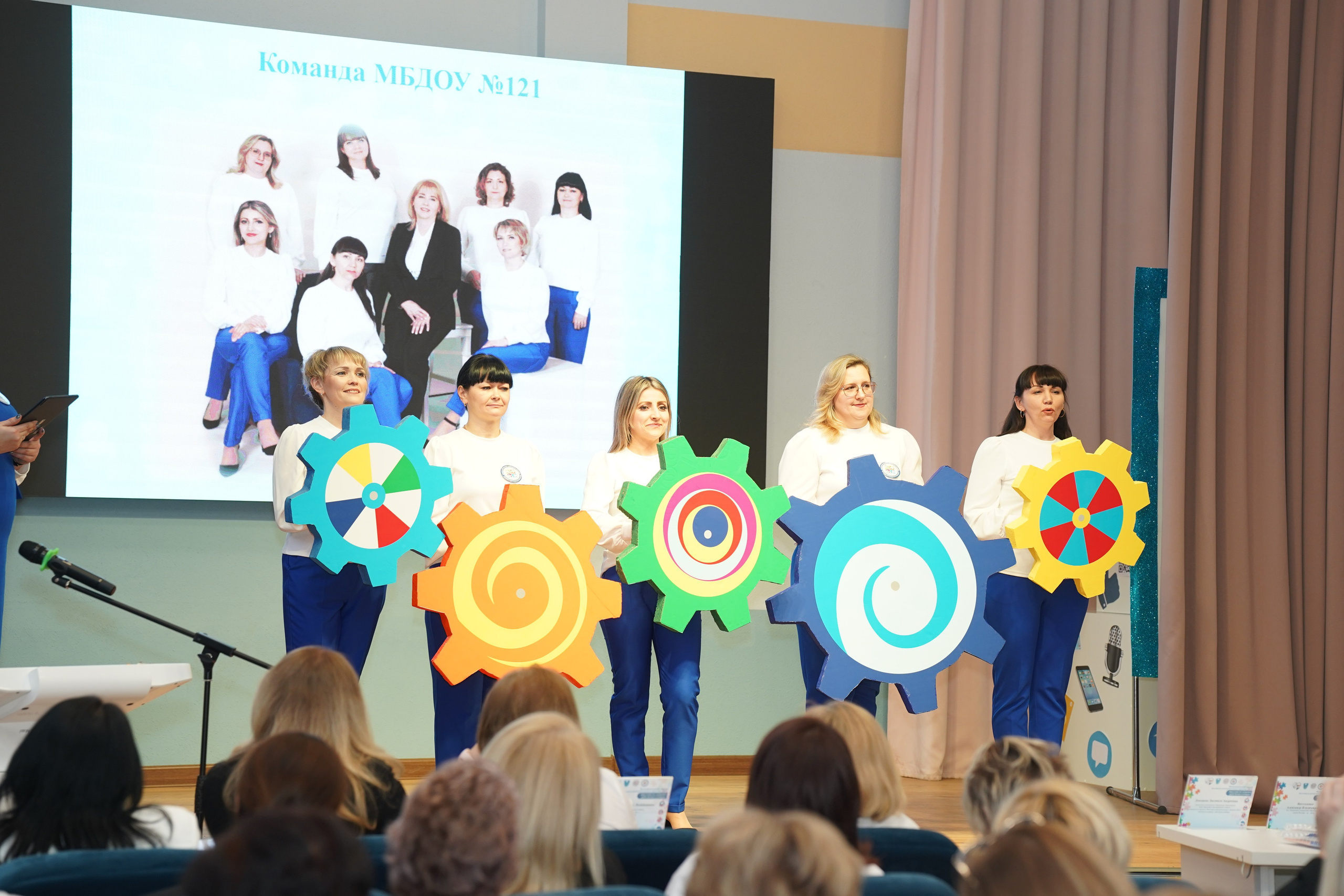 Мероприятие. MEMENTO.Выпускные альбомы, школьные, юбилейные и другие книги. Ростов-на-Дону