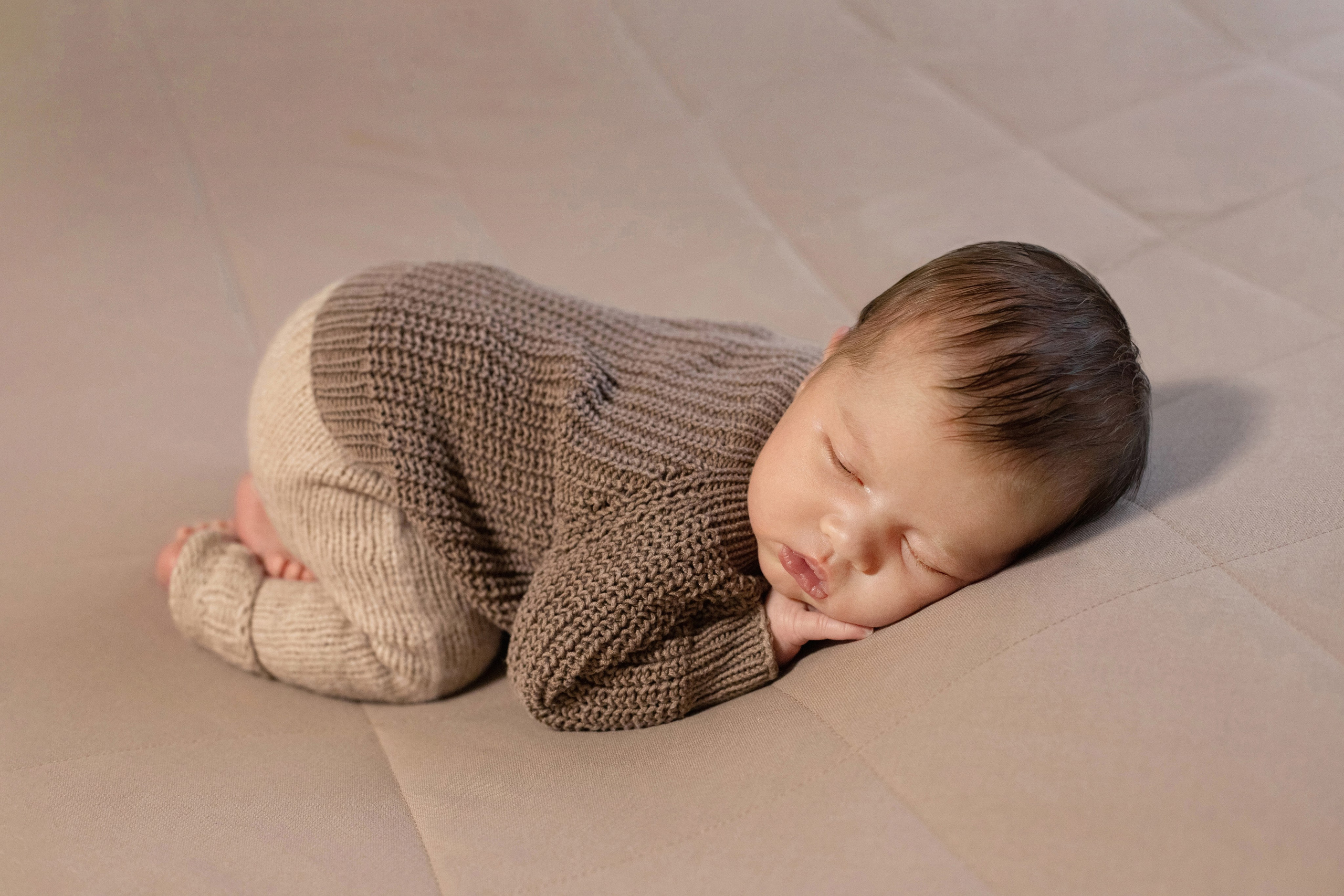 Анастасия (Итого). Фотограф новорожденных в Екатеринбурге Татьяна Продан