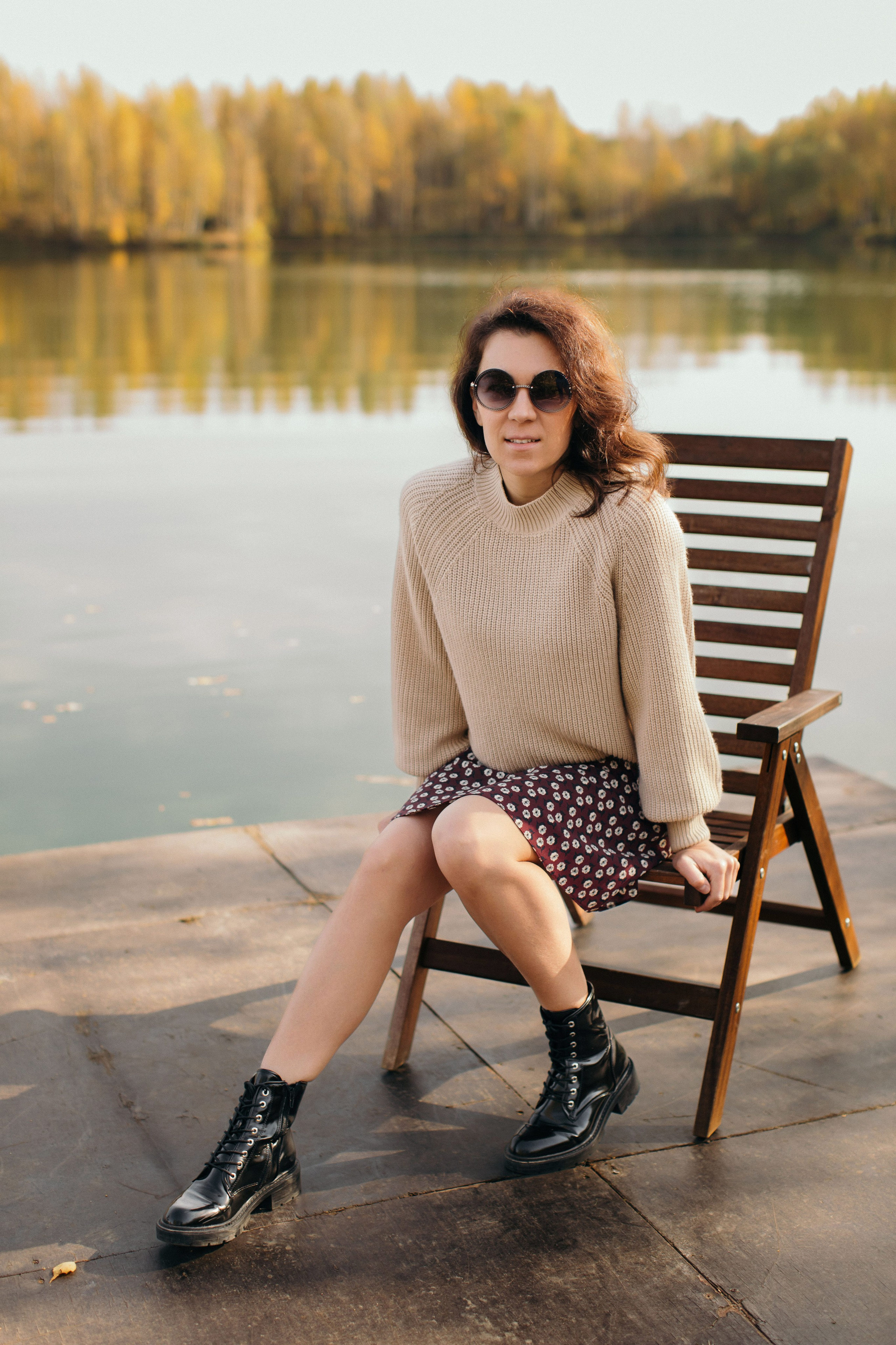 Когда лето встречается с осенью. Фотопрогулка с Дашей в загородном клубе. Портретный и семейный фотограф Юлия Герман