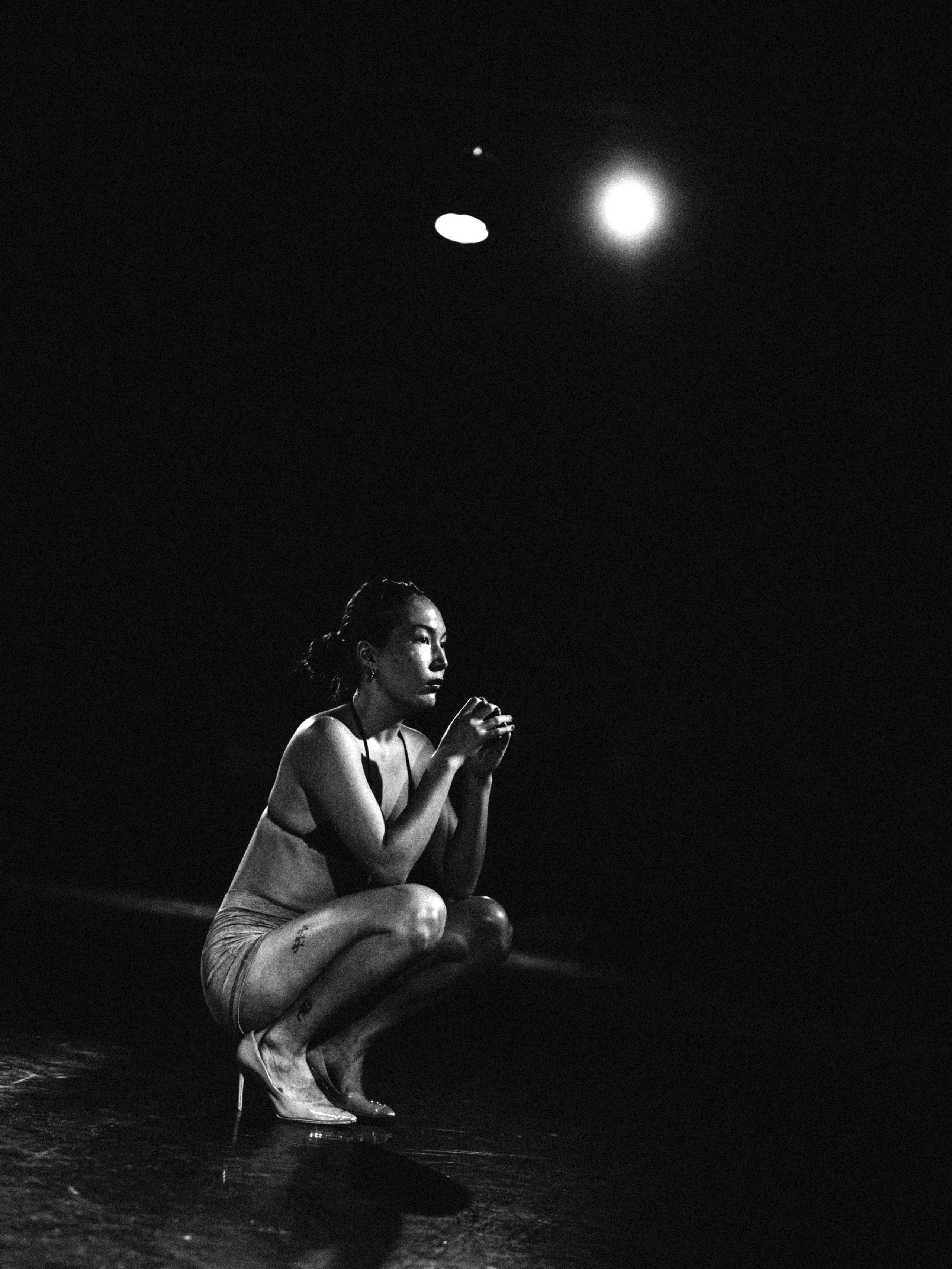 Professional. Portrait and backstage photographer Nina Crane