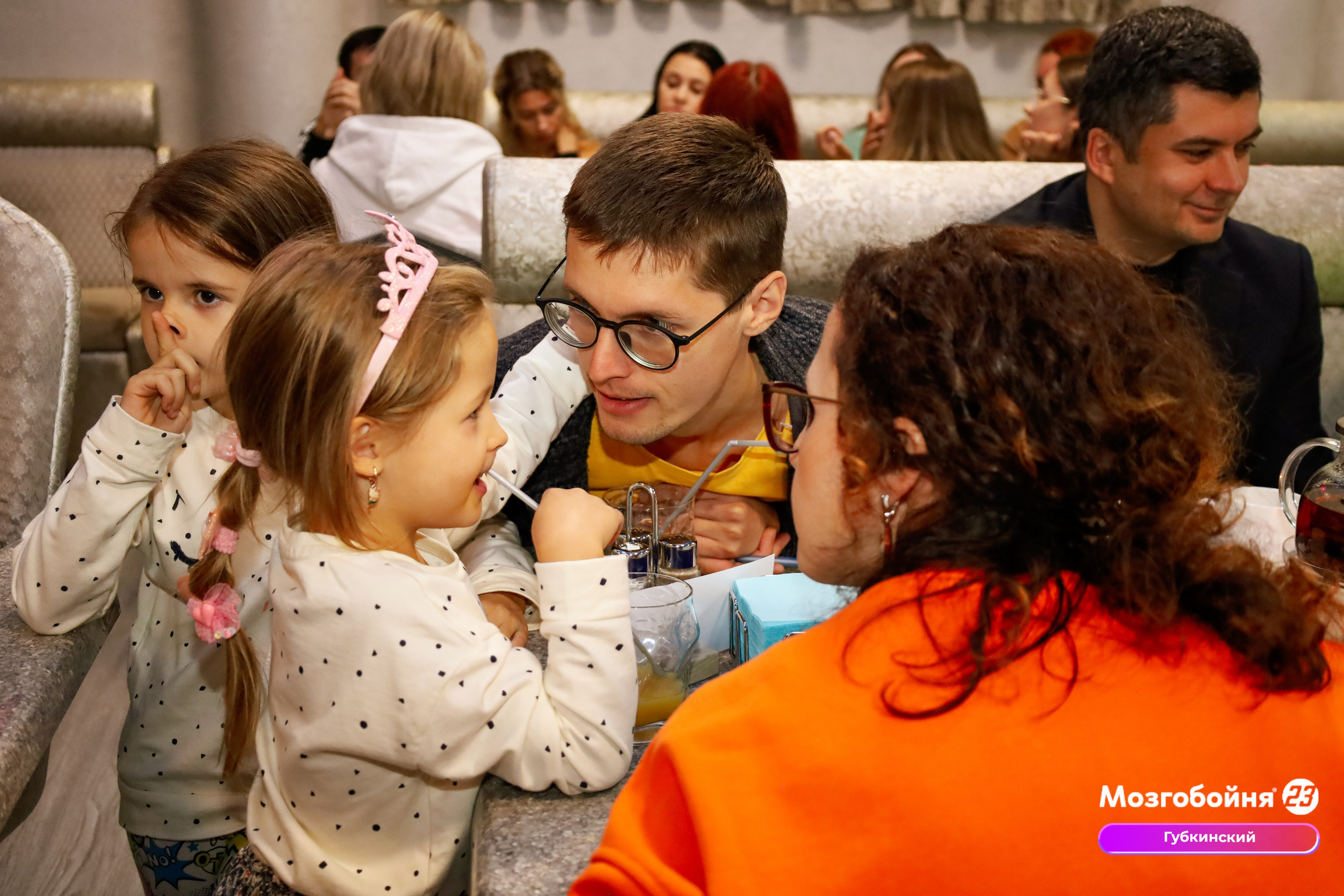 1 октября 2023. Фотограф в Губкинском | Александра Артамонова