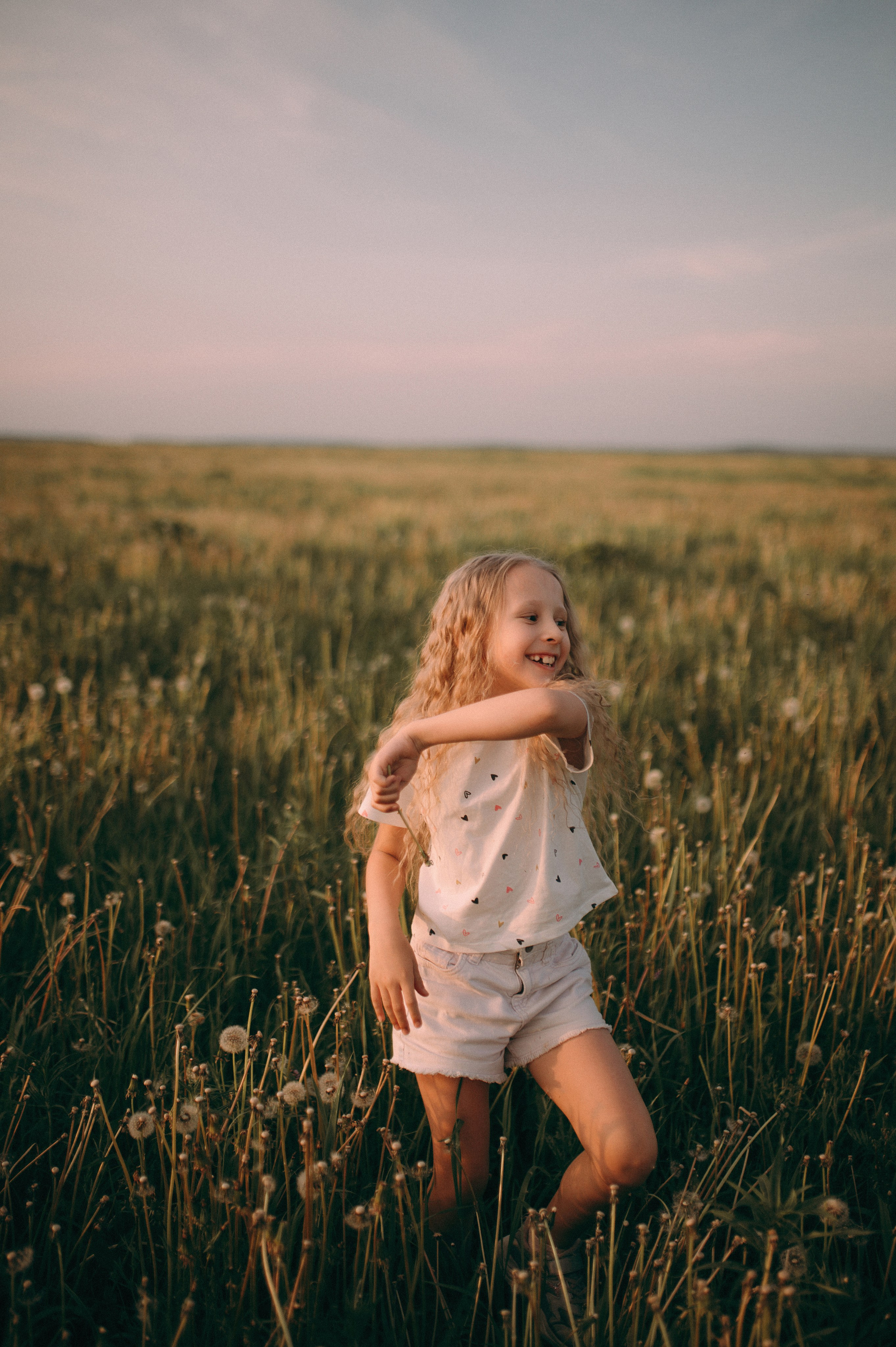 Валя и Лена. Фотограф, г. Лесной Свердловской области