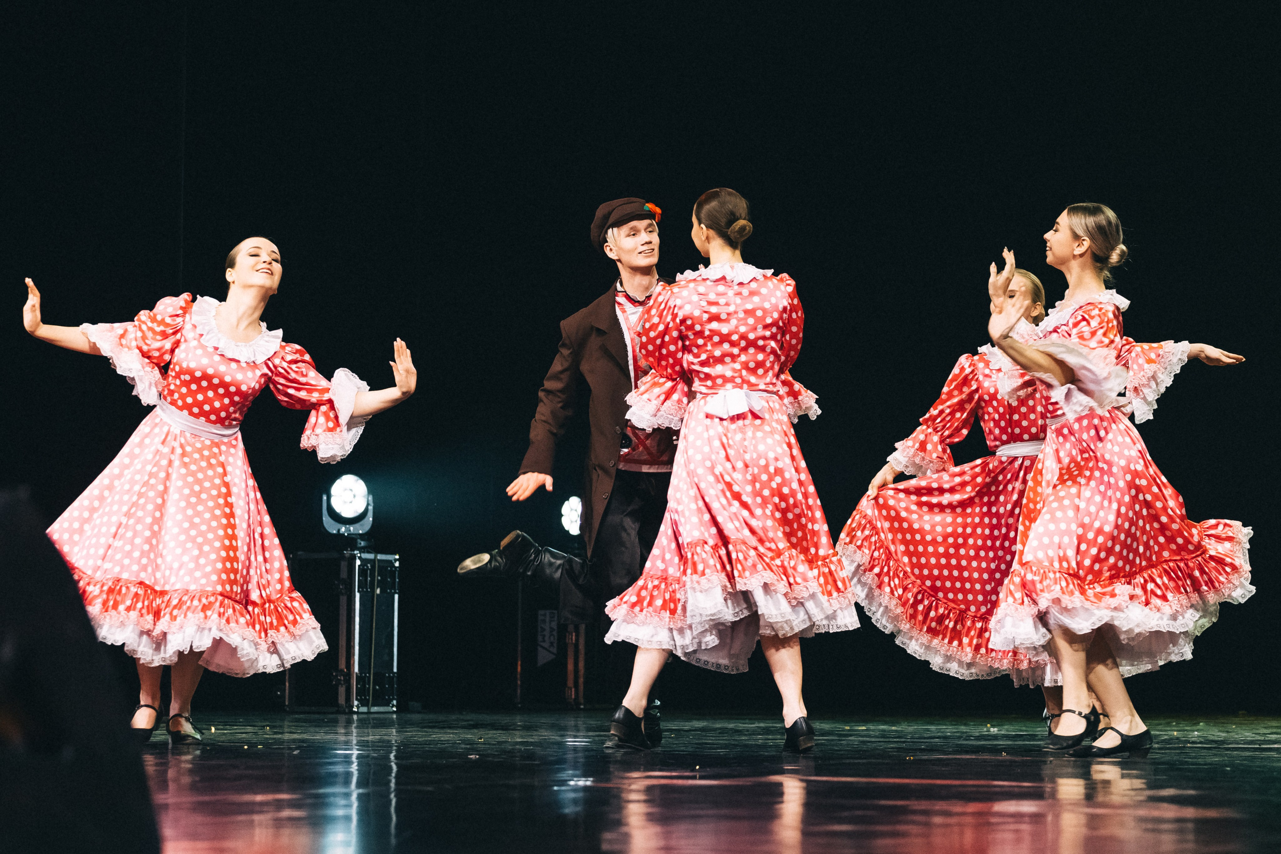 Отчётный концерт (КемГИК). Фотограф Кемерово | Сергей