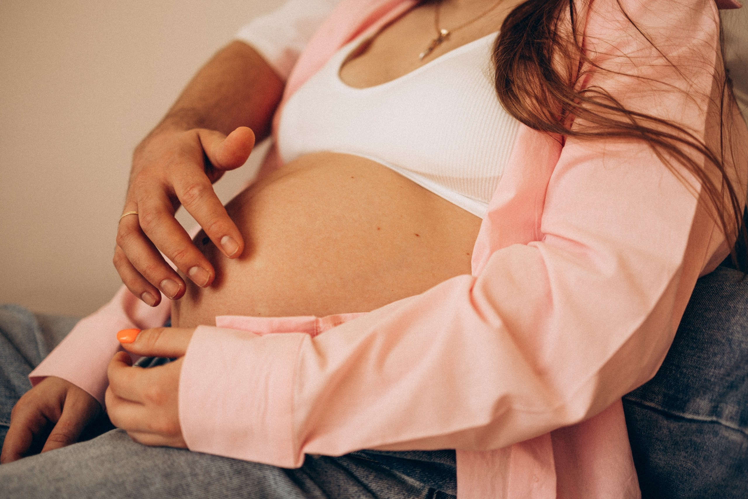 Фотосессия беременности, фотосессия беременности в Москве, фотограф беременных Москва, фотограф беременных, фотосессия беременности в студии, фотосессия беременности в студии Москва, фотосессия в положении, фотосессия в ожидании, фотосессия в ожидании чуда, семейная фотосессия беременности, фотосессия беременности с мужем, фотосессия беременности с мужем Москва