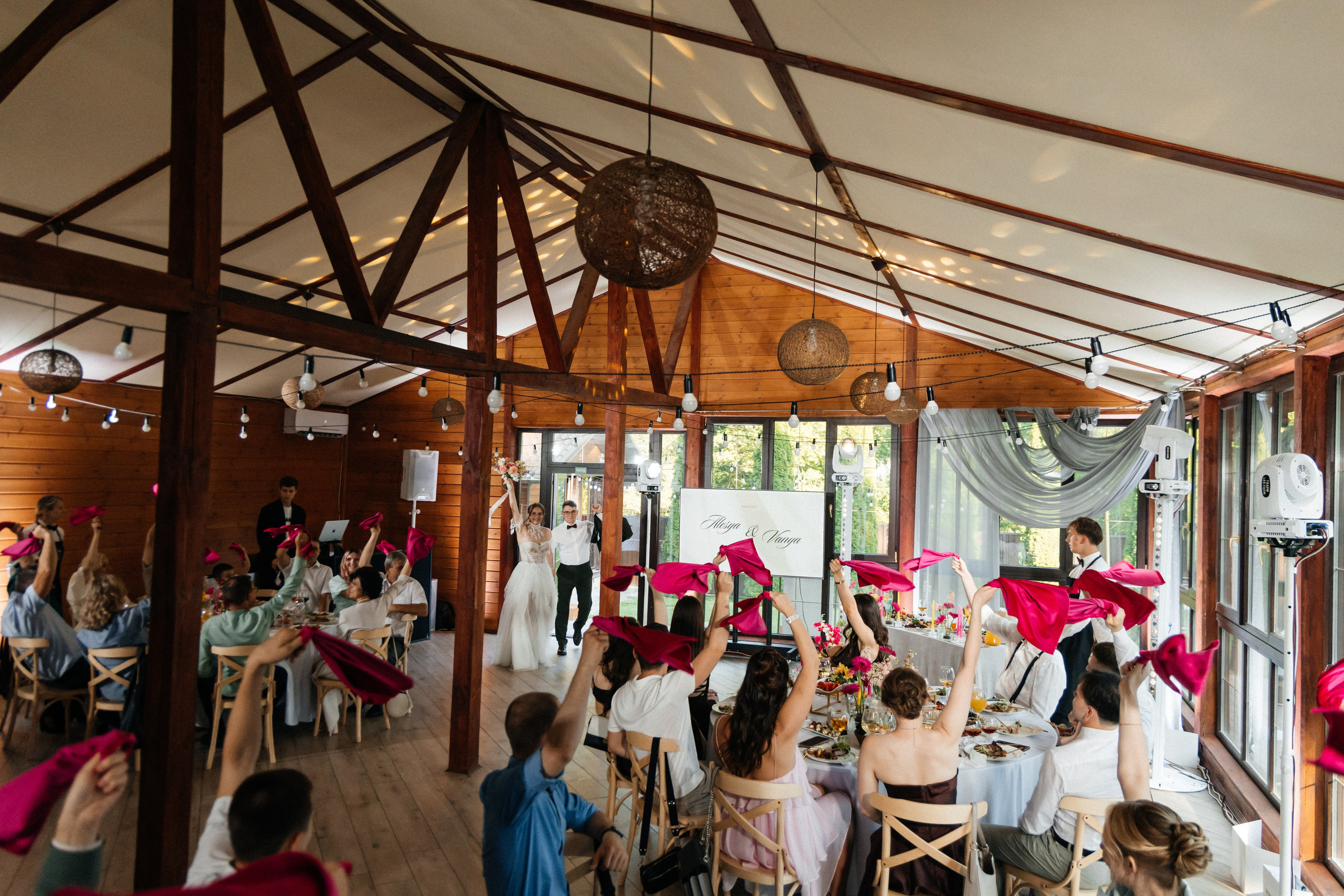 Любовь в городе М. СВАДЕБНЫЙ И РЕПОРТАЖНЫЙ ФОТОГРАФ | МИНСК, БЕЛАРУСЬ| ЮЛИАНА ВАСИЛЬКОВА