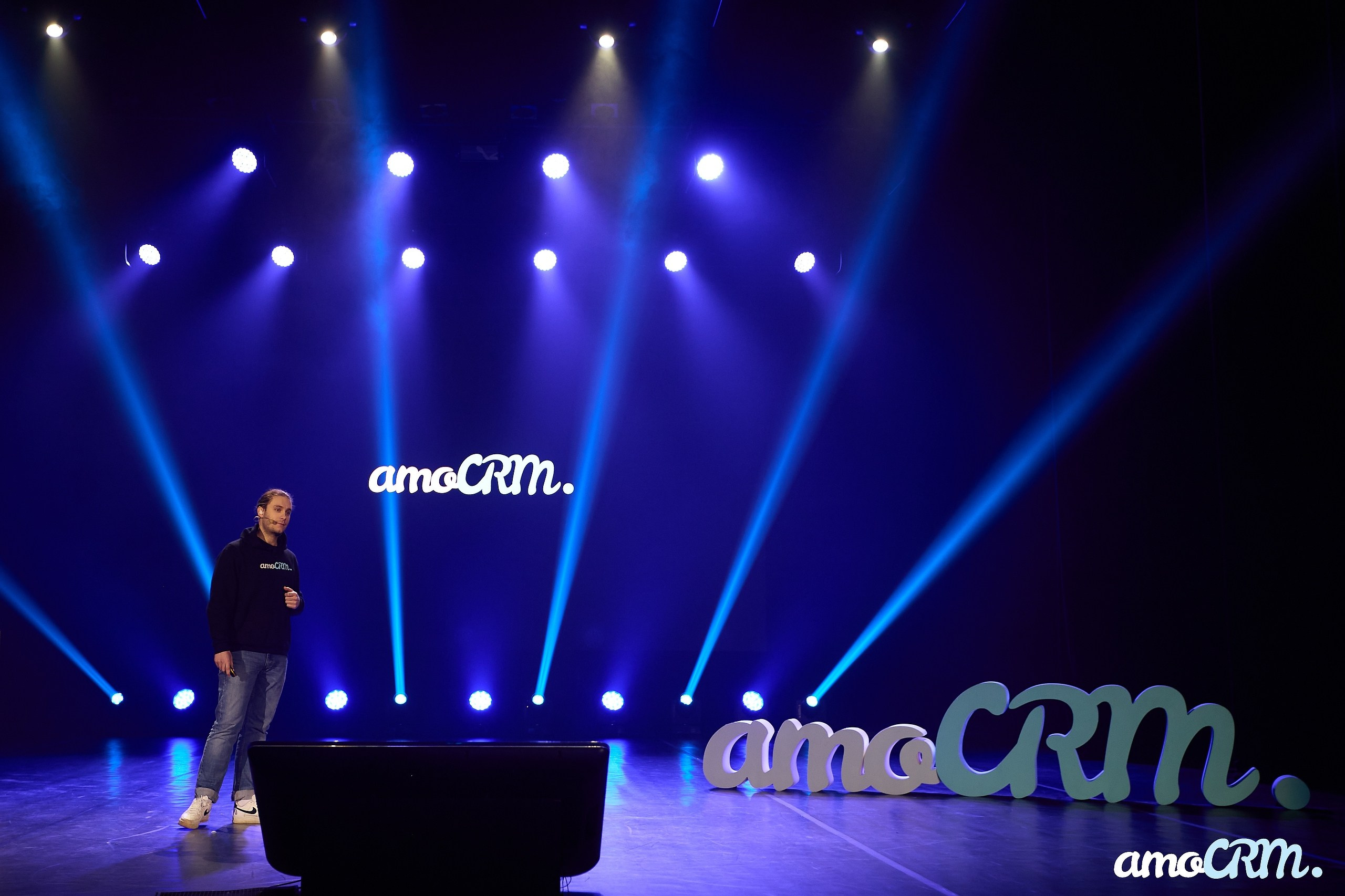 CRM Days от AmoCRM. Фотограф Валерий Сабрам