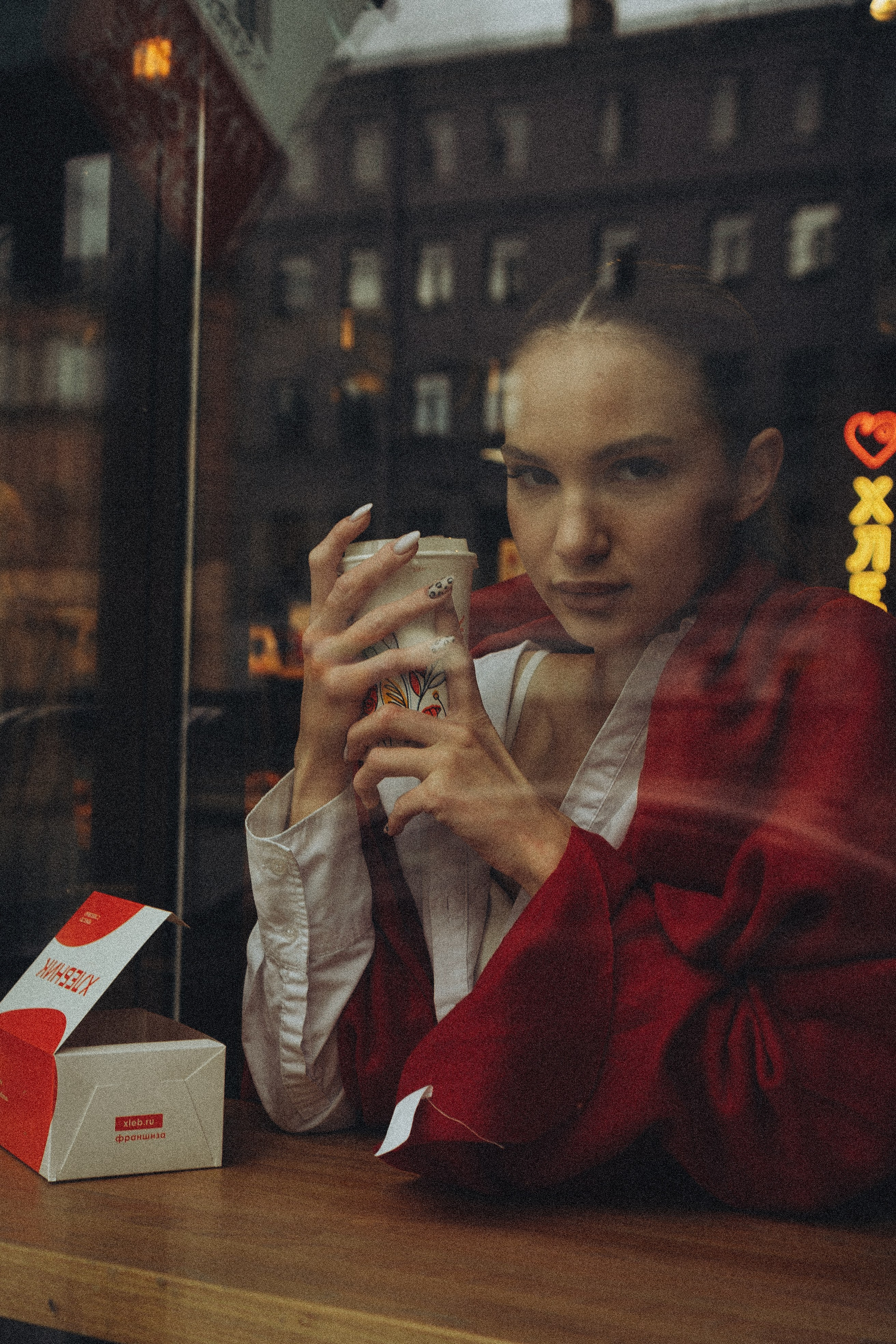 МЫ ГУЛЯЛИ ПРО КРЫШАМ ПИТЕРА. Профессиональный фотограф, Санкт-Петербург — Виктория Богомолова