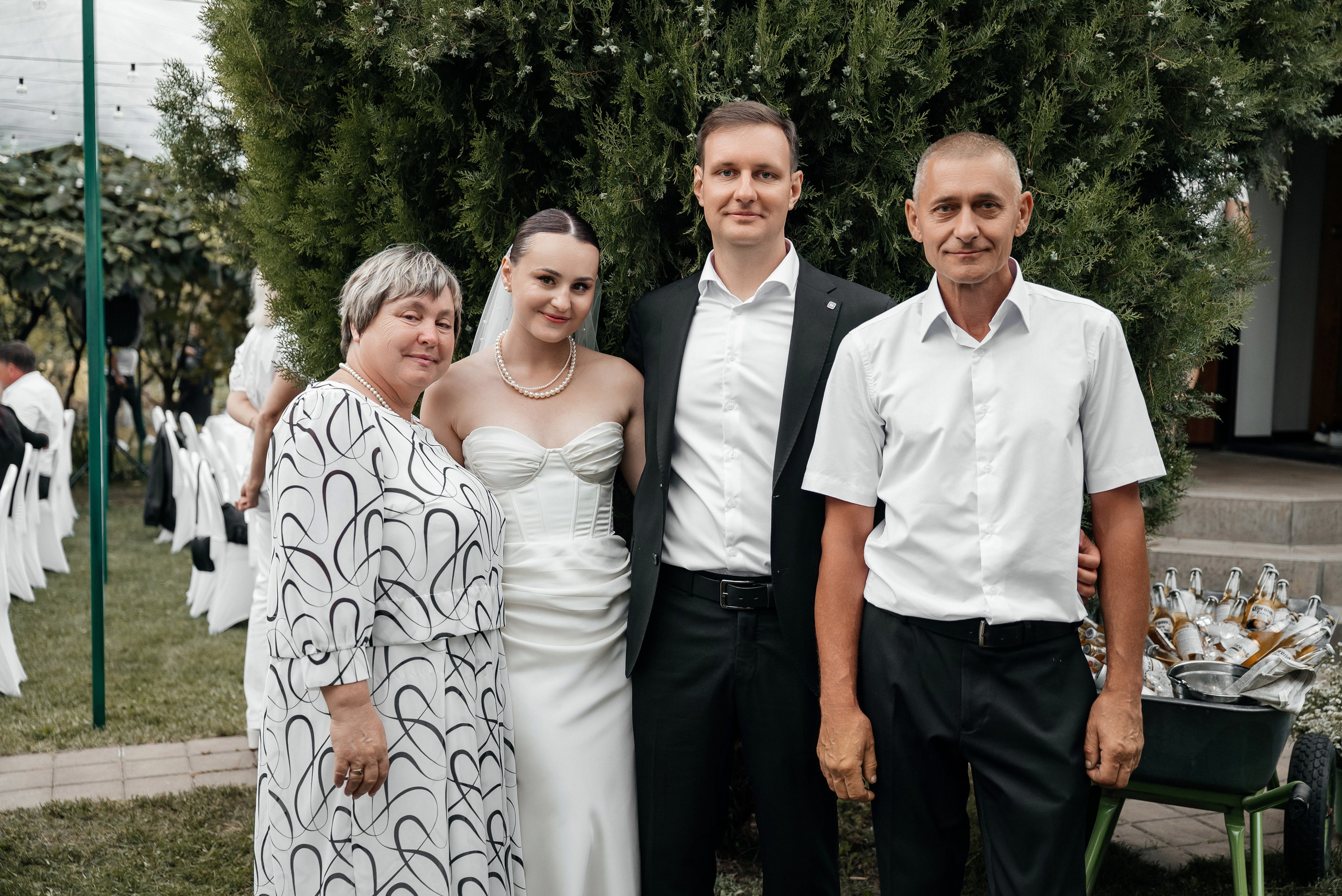 «Свадьба Даши и Артема». Школьный фотограф в Валуйках. Фотосессии для выпускников и изготовление выпускных альбомов в городе Валуйки и в Белгородской области