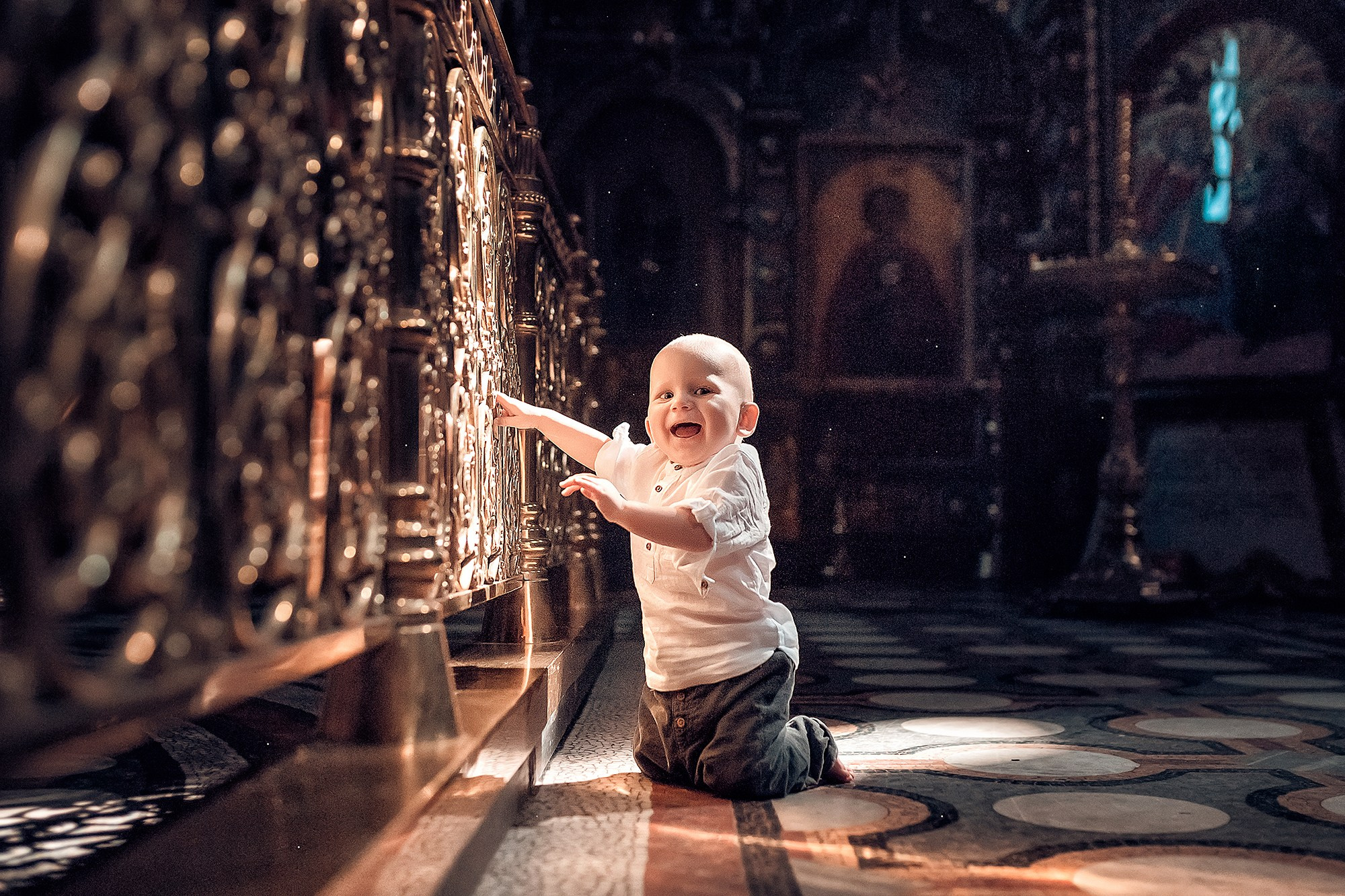 Таинство Крещения (постановочная съемка). Moscow_CPC