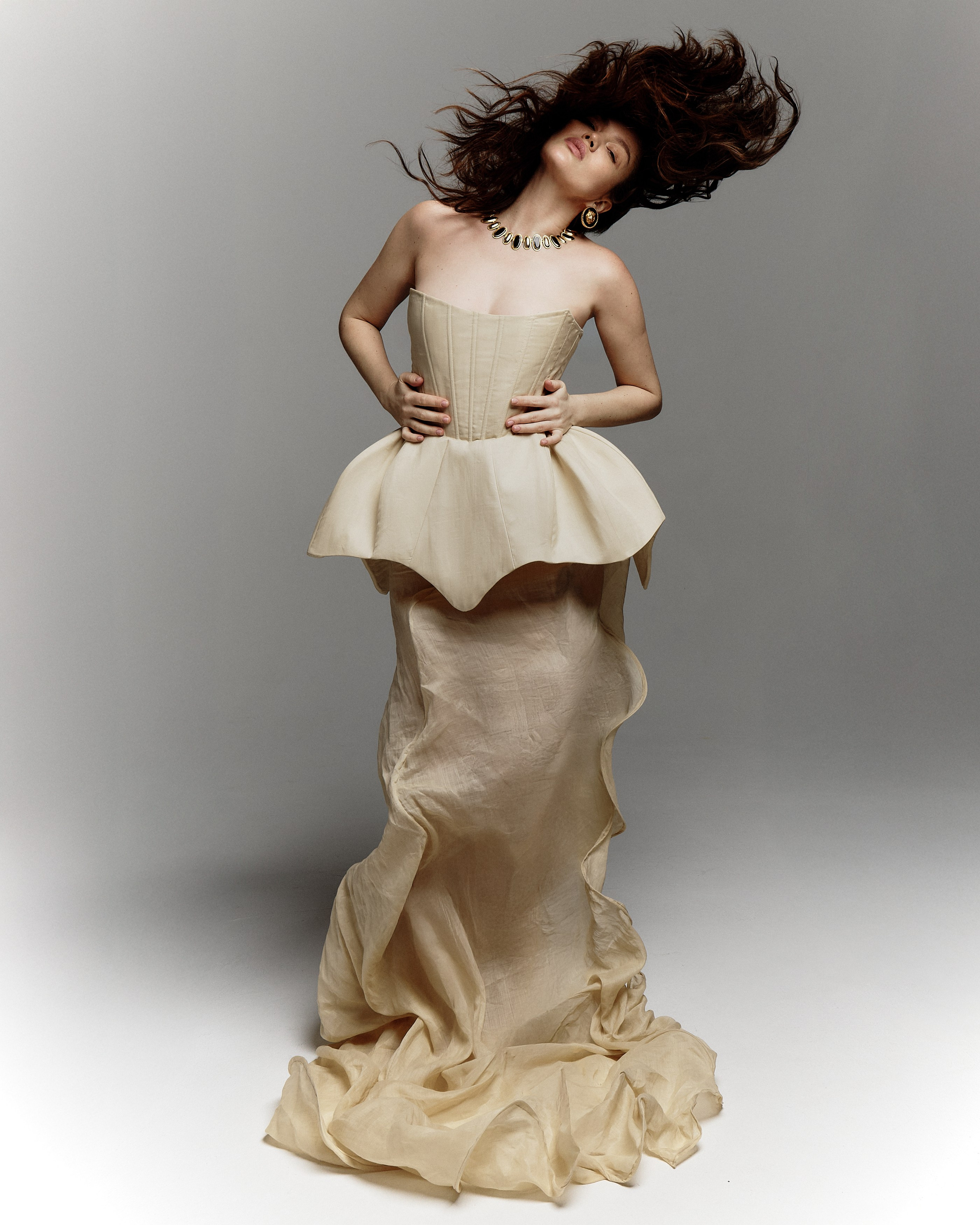 портретная модная фотосессия лучший женский фотограф Екатерина Врублевская в Москва Калининград Хабаровск каталог модель vrublin 