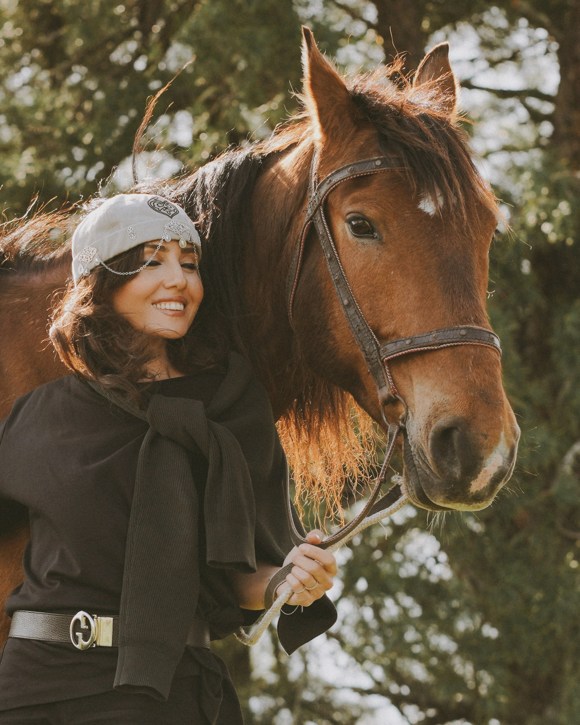 На конной прогулке по Алтаю. Выездной фотограф-видеограф в Республике Алтай Солоны Куюкова