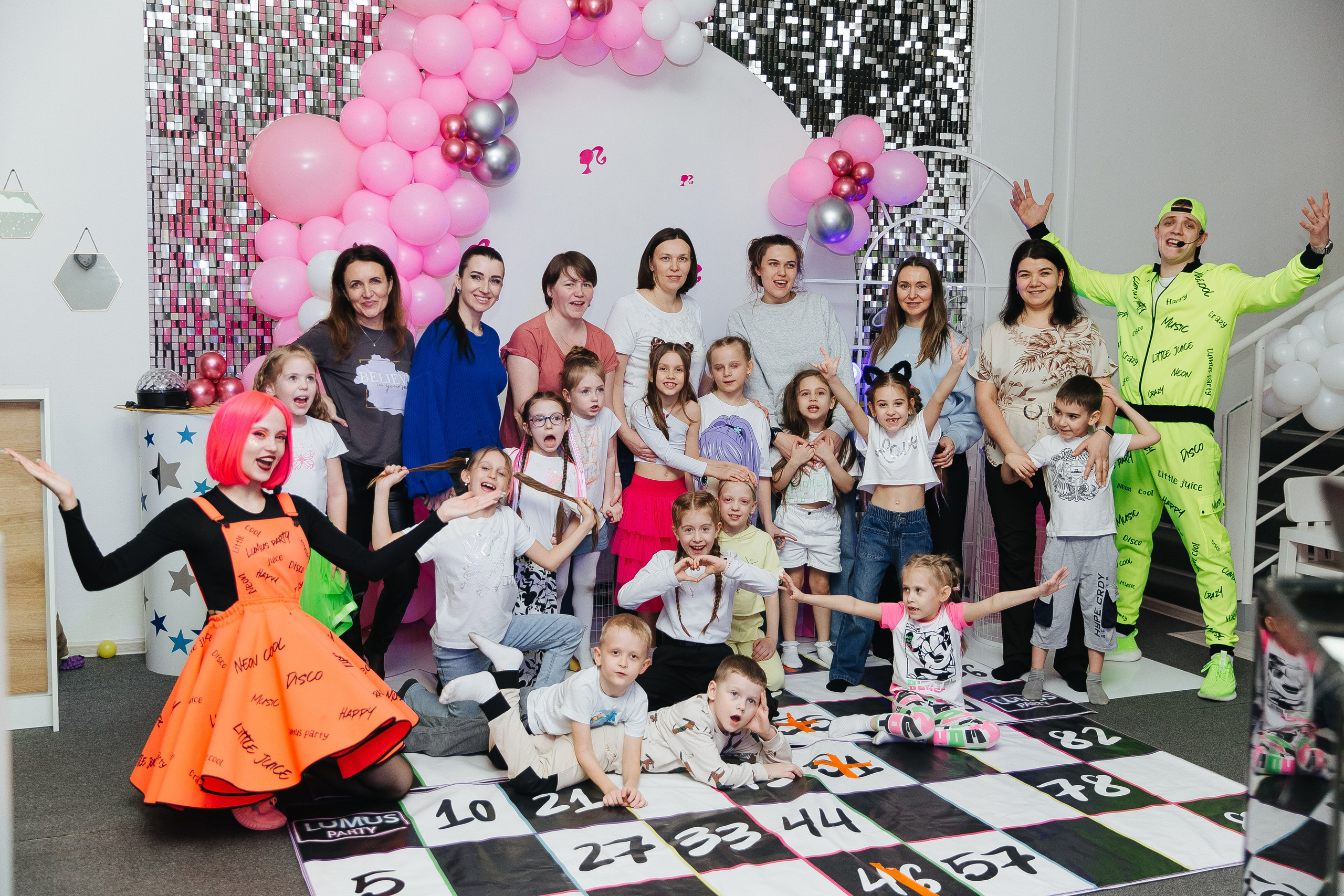 Неоновая вечеринка. Фотограф в Красноярске Любовь Малеева