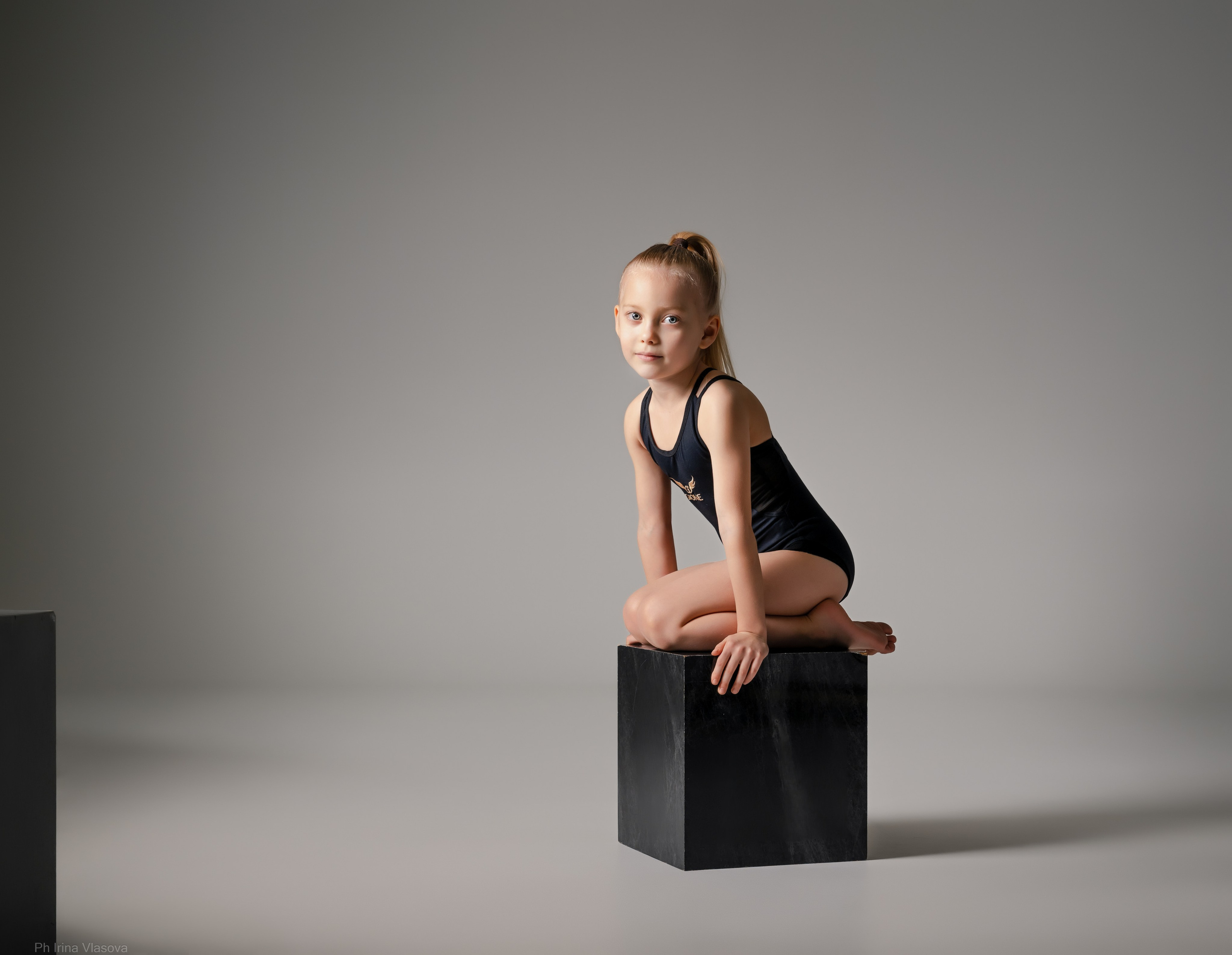 Девичий портрет маленькие артисты (дети 4-8 лет). Спортивный и портретный фотограф