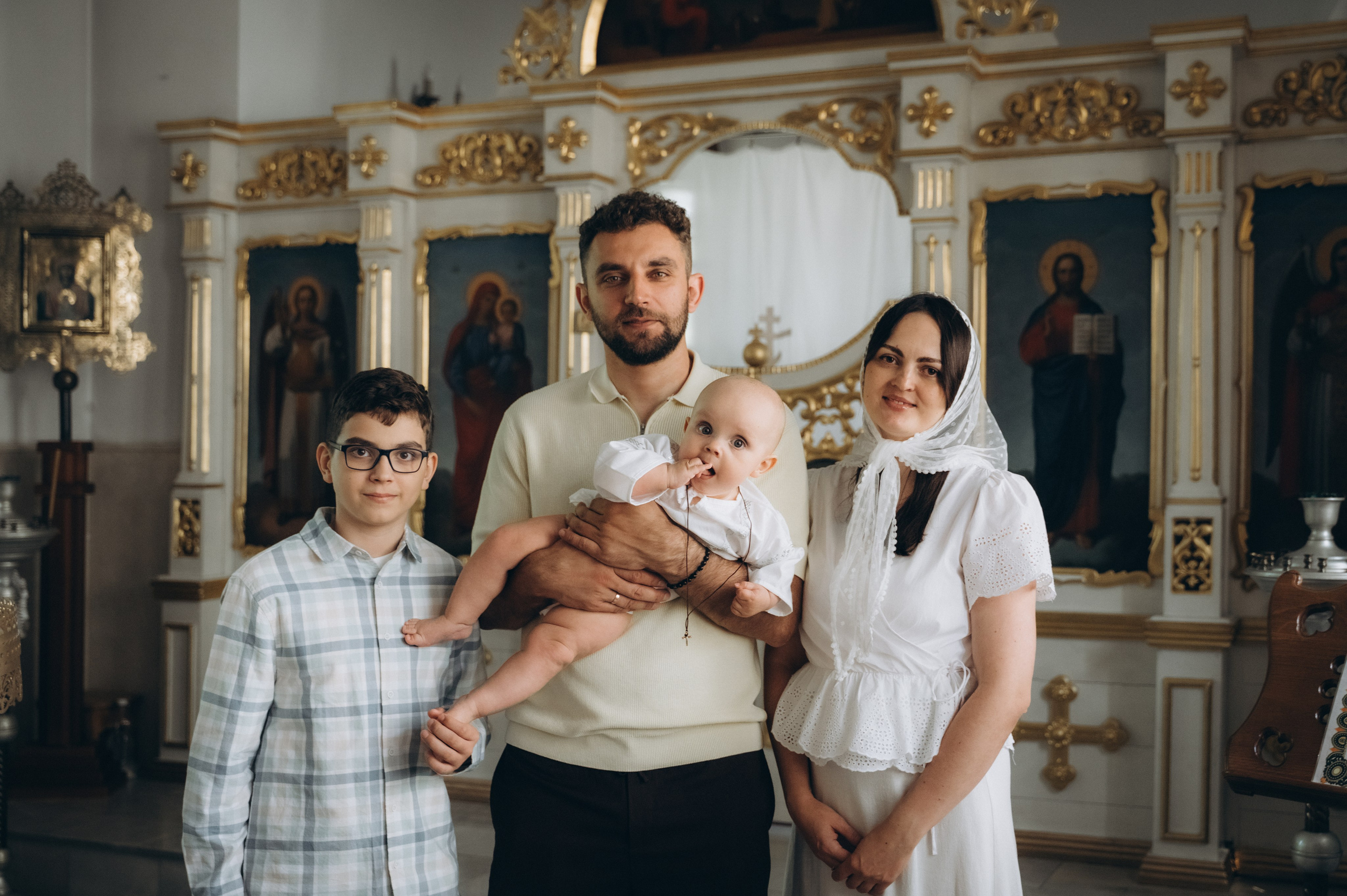 Крещение Мии и Льва. Семейный фотограф в Минске Дарья Дреко