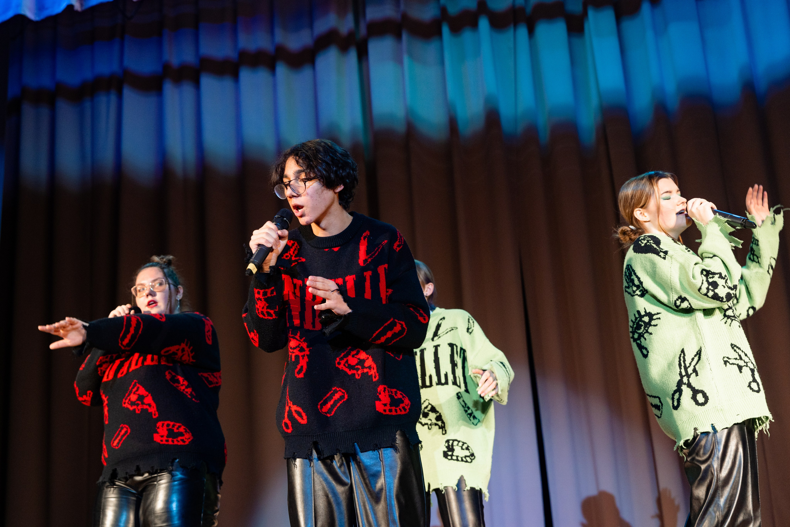 Концерт ДК Буривестник. Фотограф Никита Комаров