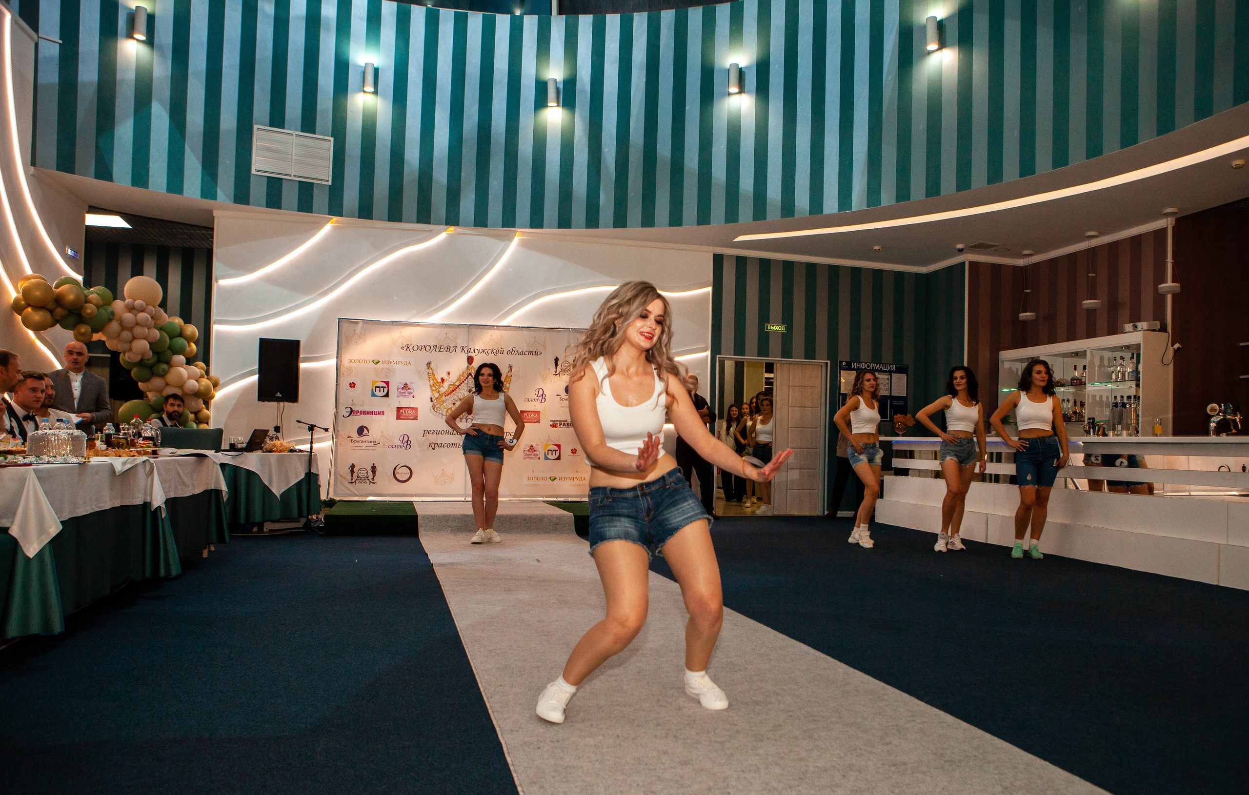 Королева Калужской области. Репортажный, семейный, свадебный, портретный фотограф