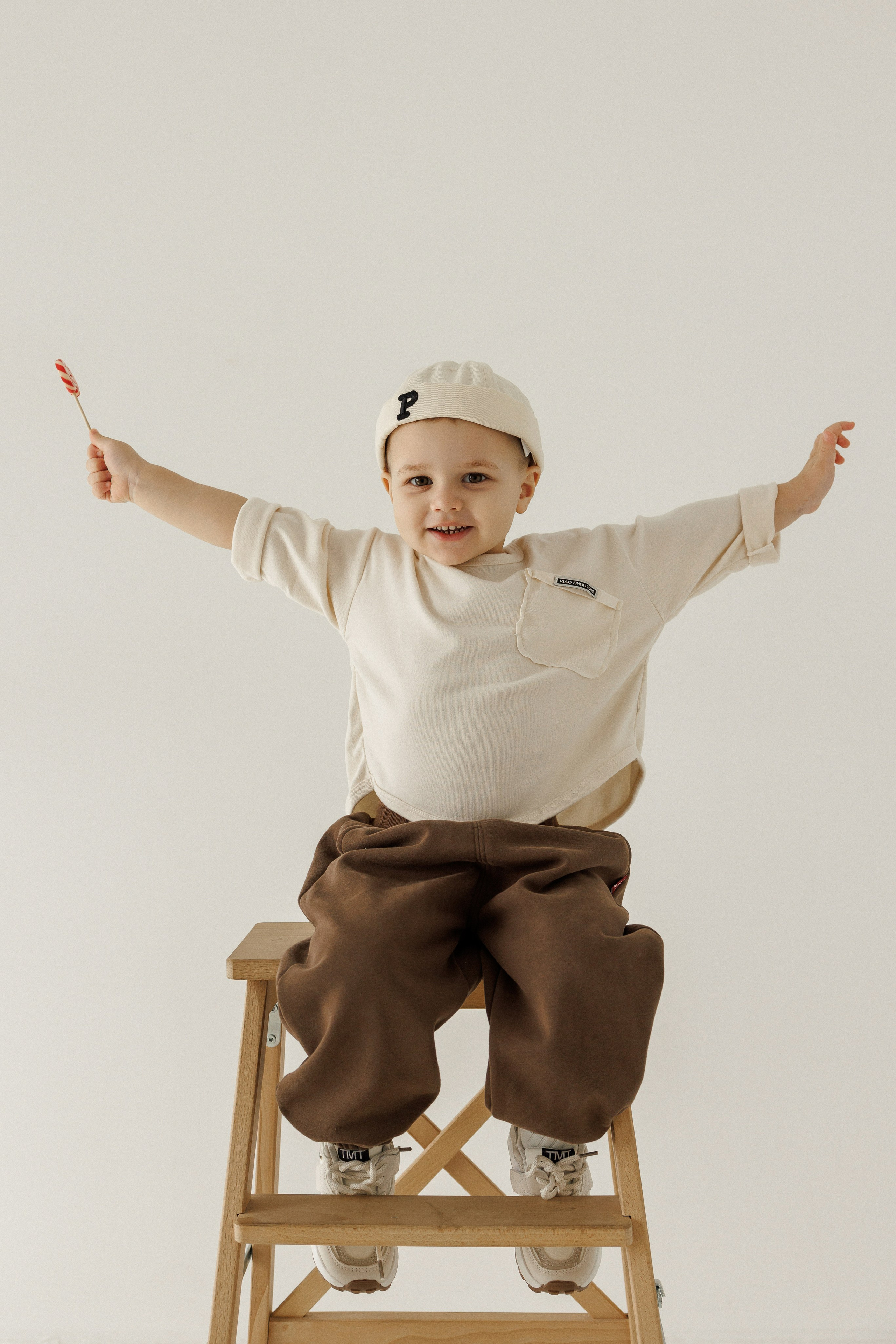 СТУДИЯ. Фотограф Арина Тамочкина