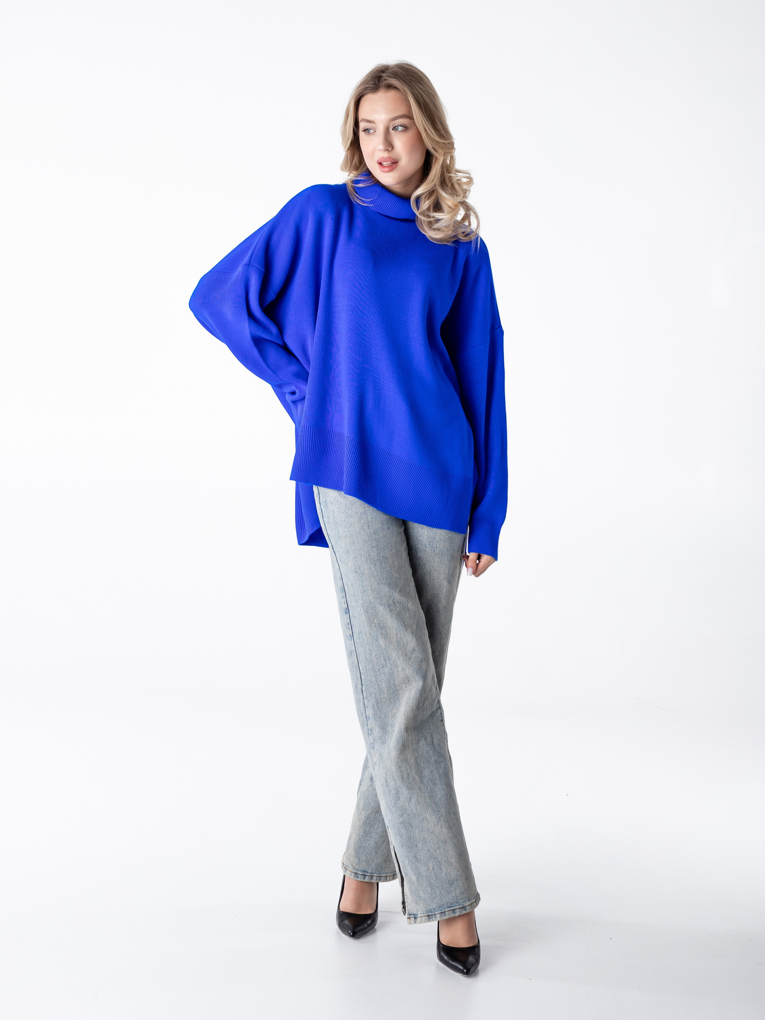 Свитер. Фотограф в Краснодаре Арина Кудряшова