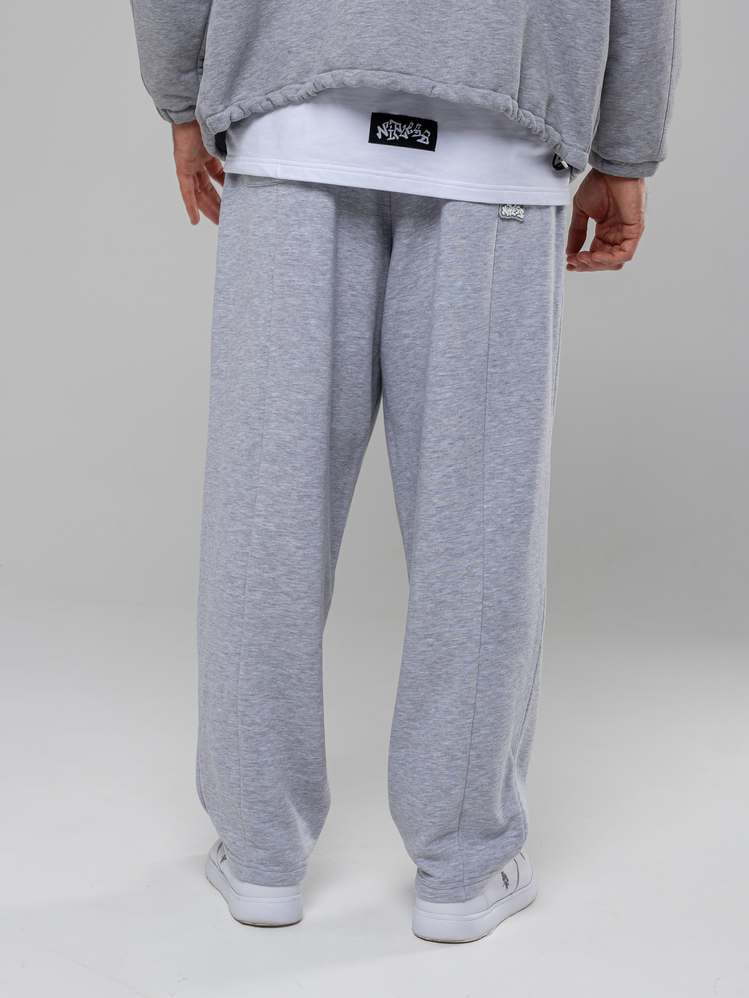 Худи и штаны. Фотограф в Краснодаре Арина Кудряшова