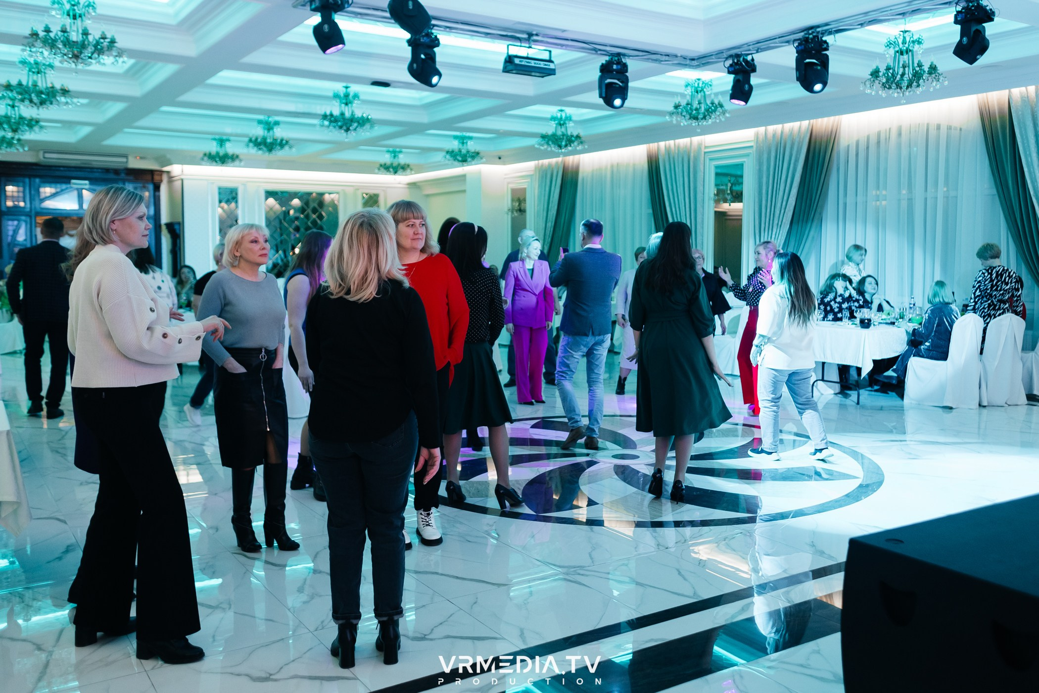 Выходные в ресторане «Лазурный берег»