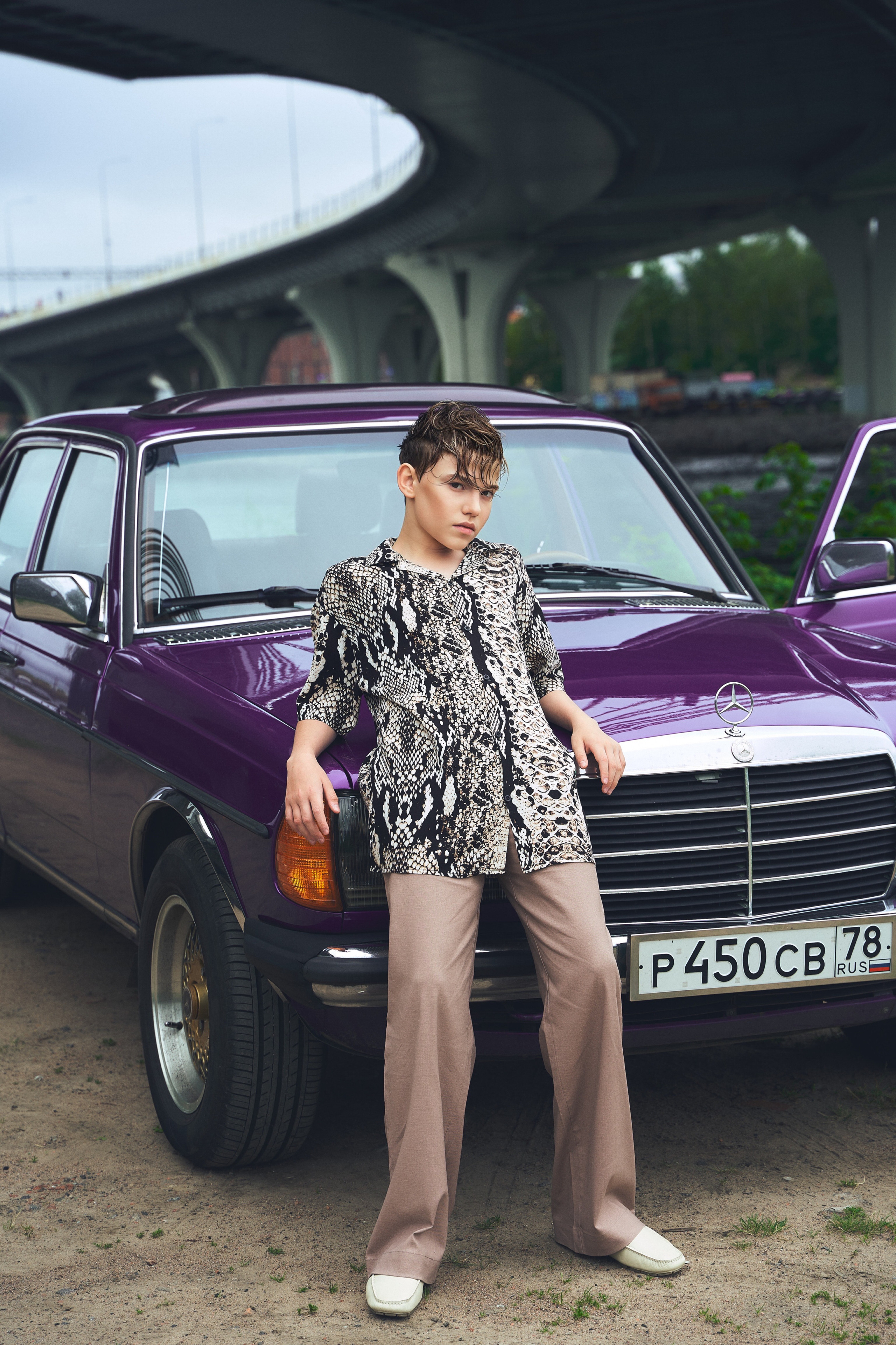 Съёмка с ретро автомобилем. Дети — balli school. Фотограф Барт Полина. Снимаю в Санкт-Петербурге, Москве, Приозерске
