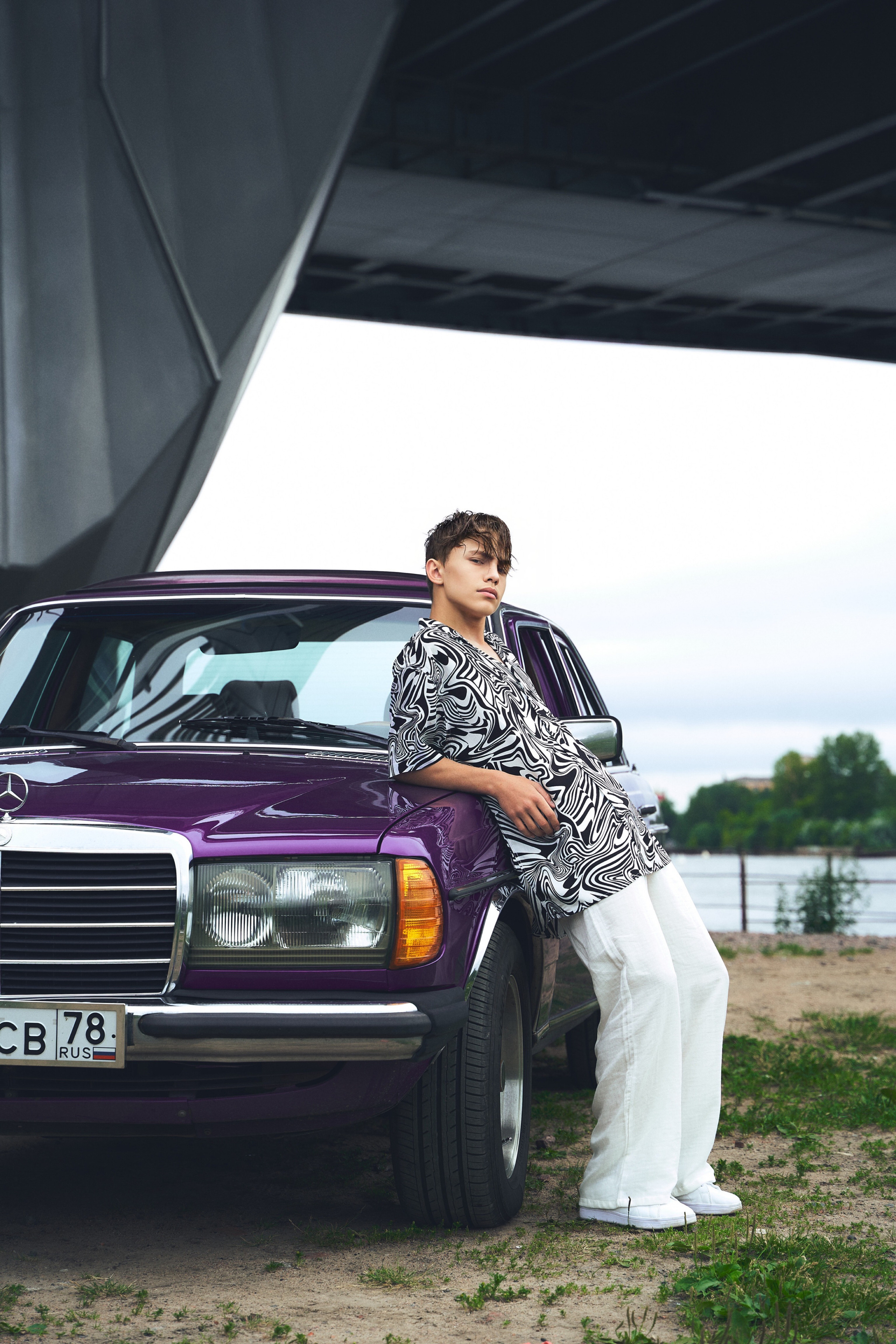 Съёмка с ретро автомобилем. Дети — balli school. Фотограф Барт Полина. Снимаю в Санкт-Петербурге, Москве, Приозерске