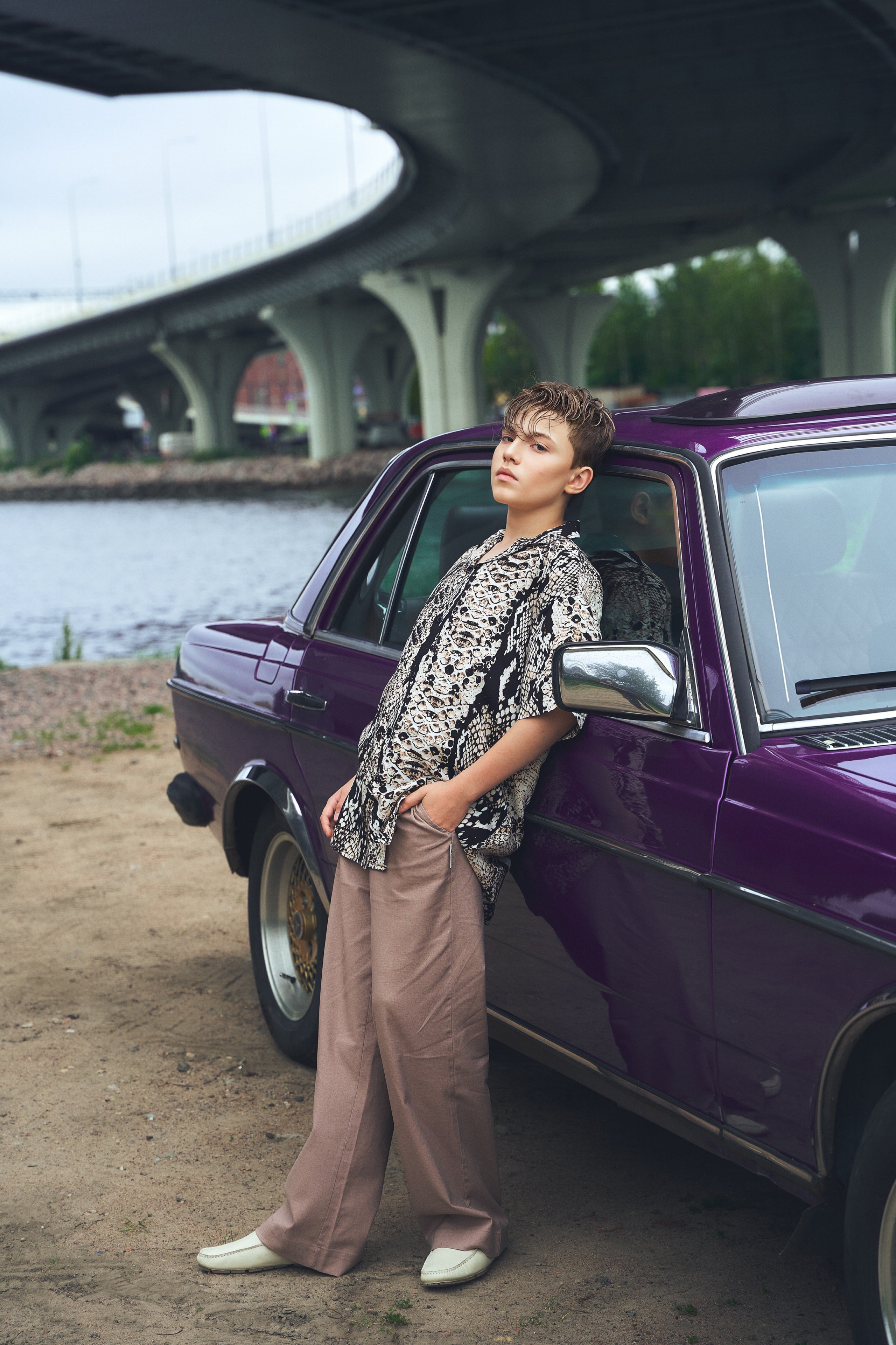 Съёмка с ретро автомобилем. Дети — balli school. Фотограф Барт Полина. Снимаю в Санкт-Петербурге, Москве, Приозерске