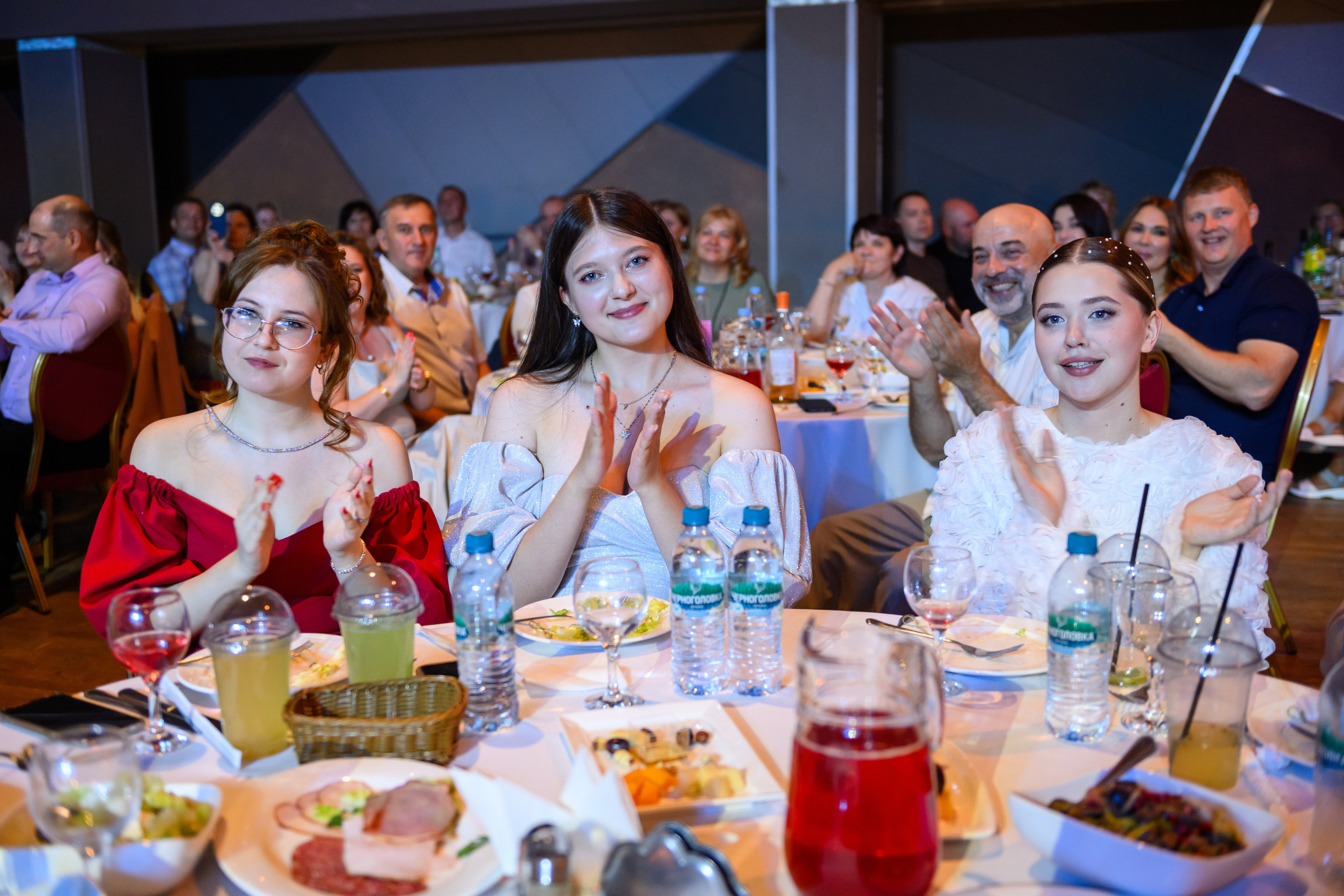 Школьные выпускные, фотограф Андрей Балыкин. Фотограф Андрей Балыкин