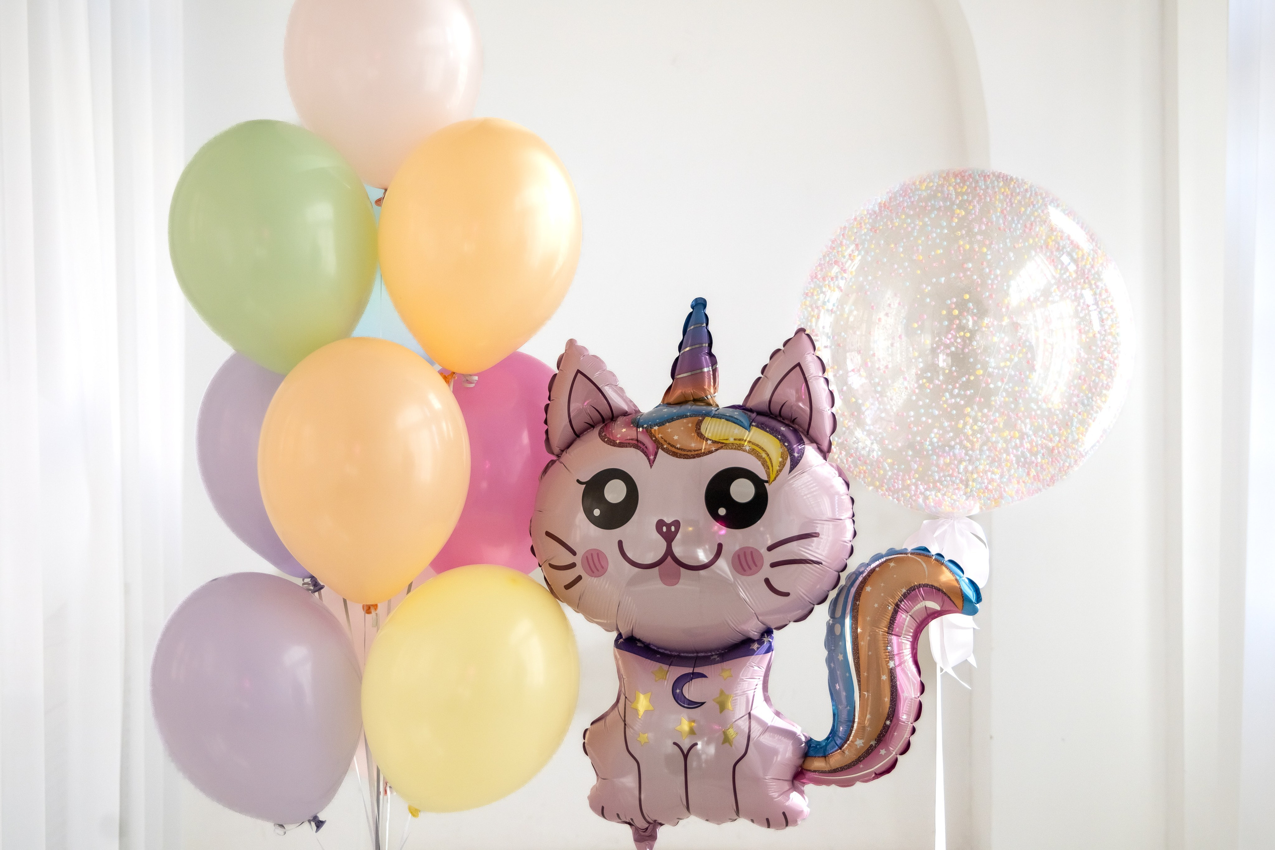 Детские цифры и композиции. Доставка воздушных шаров по Санкт-Петербургу и лен. области