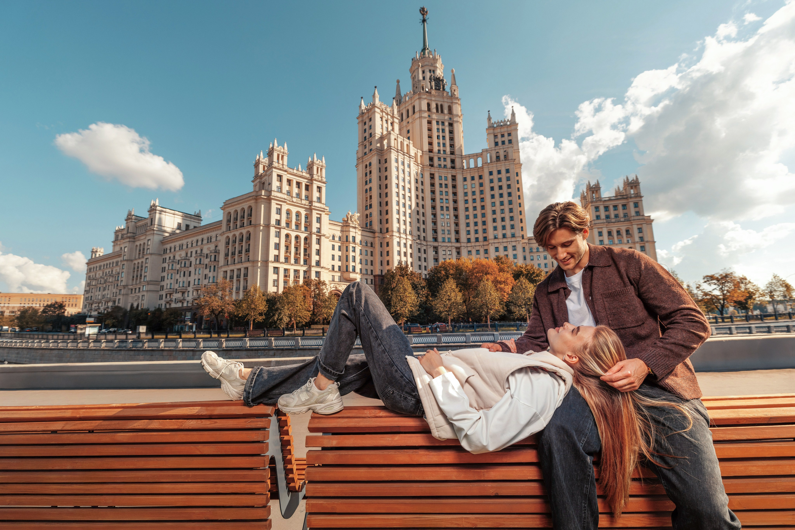«Осень в Москве» пара. Коммерческий, репортажный фотограф в Москве Лейла Мару