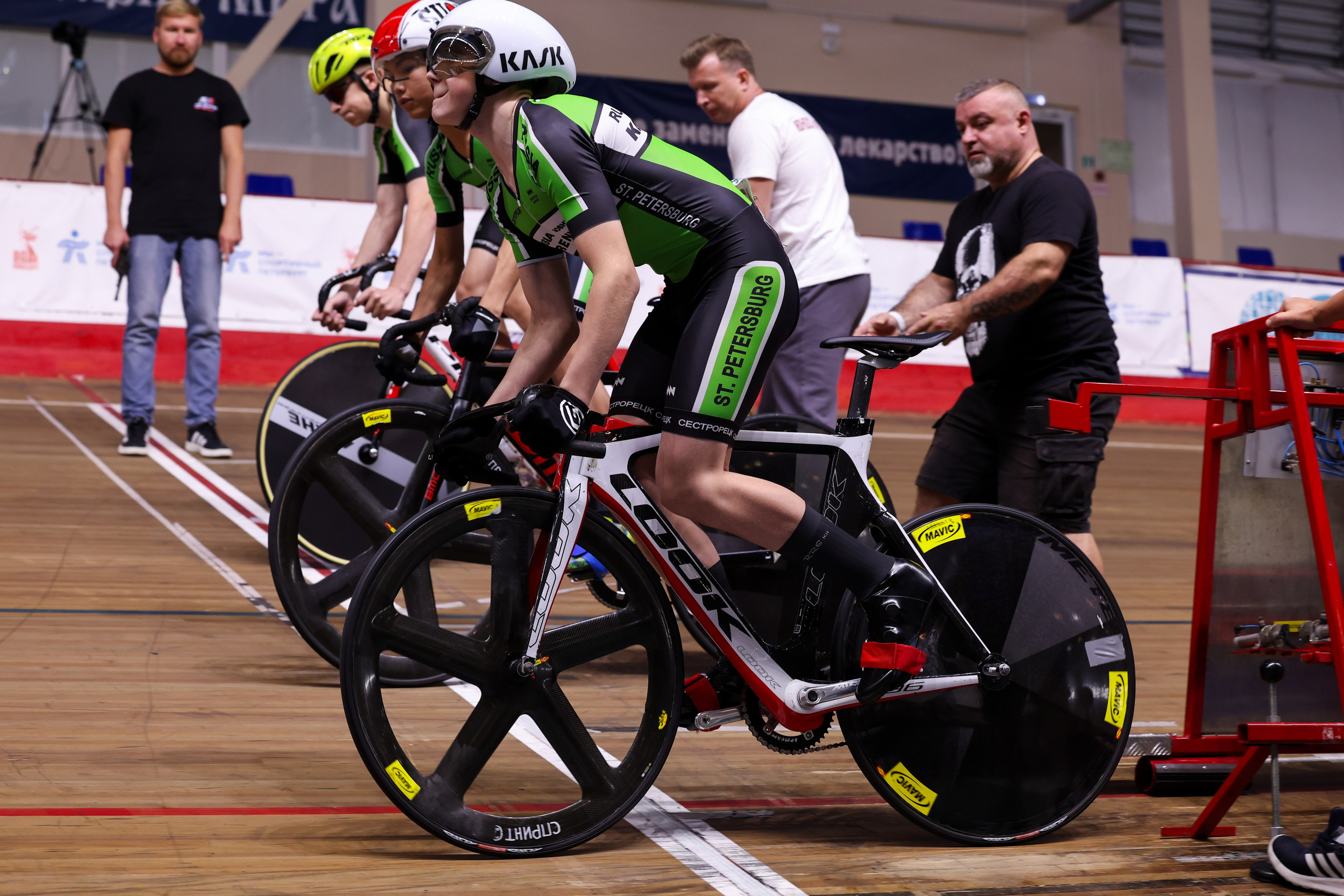 Первенство России по велосипедному спорту «трек» 16.10.2025. Спортивный и репортажный фотограф Антон Тереханов