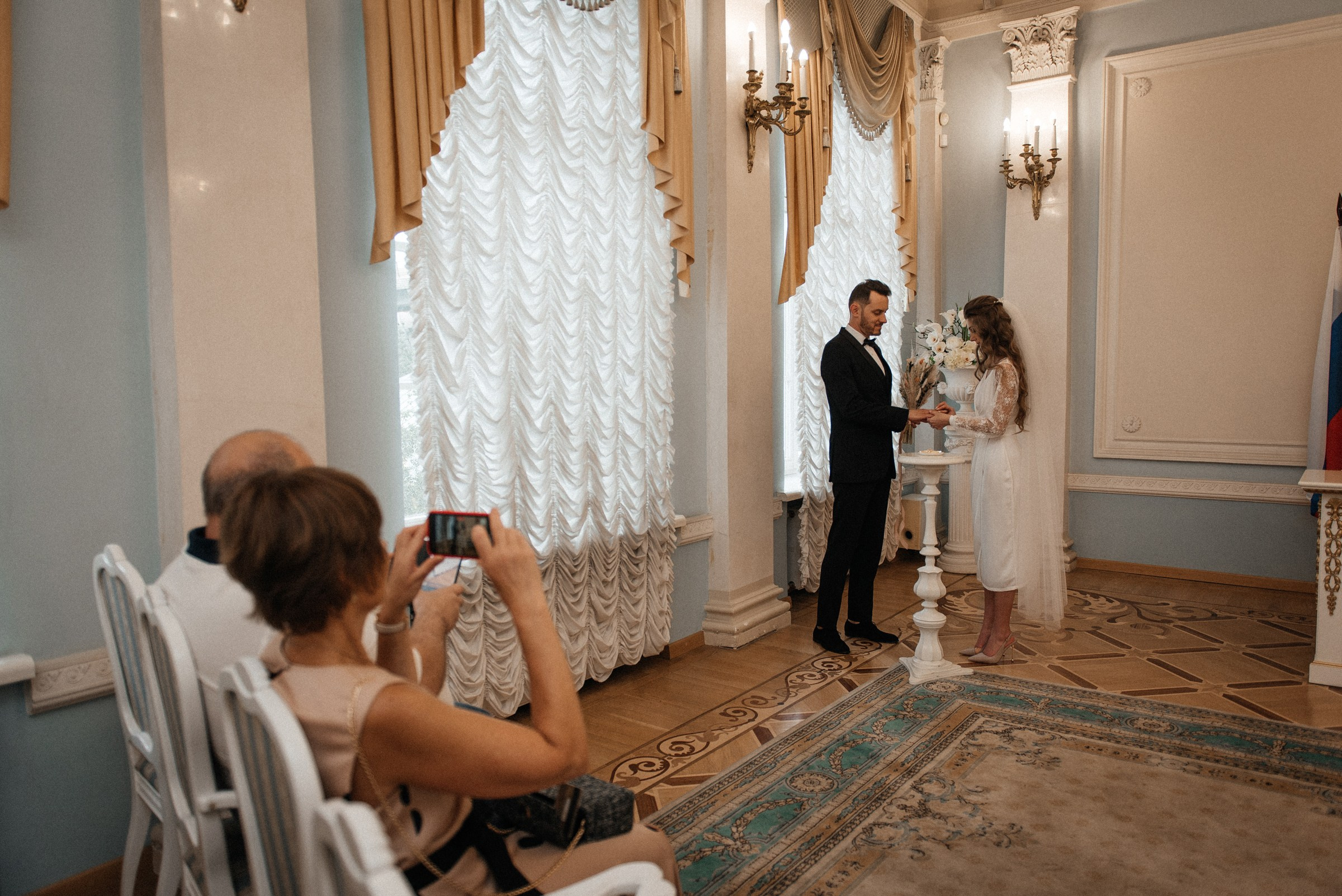 регистрация бракосочетания в ЗАГСе Кировского района