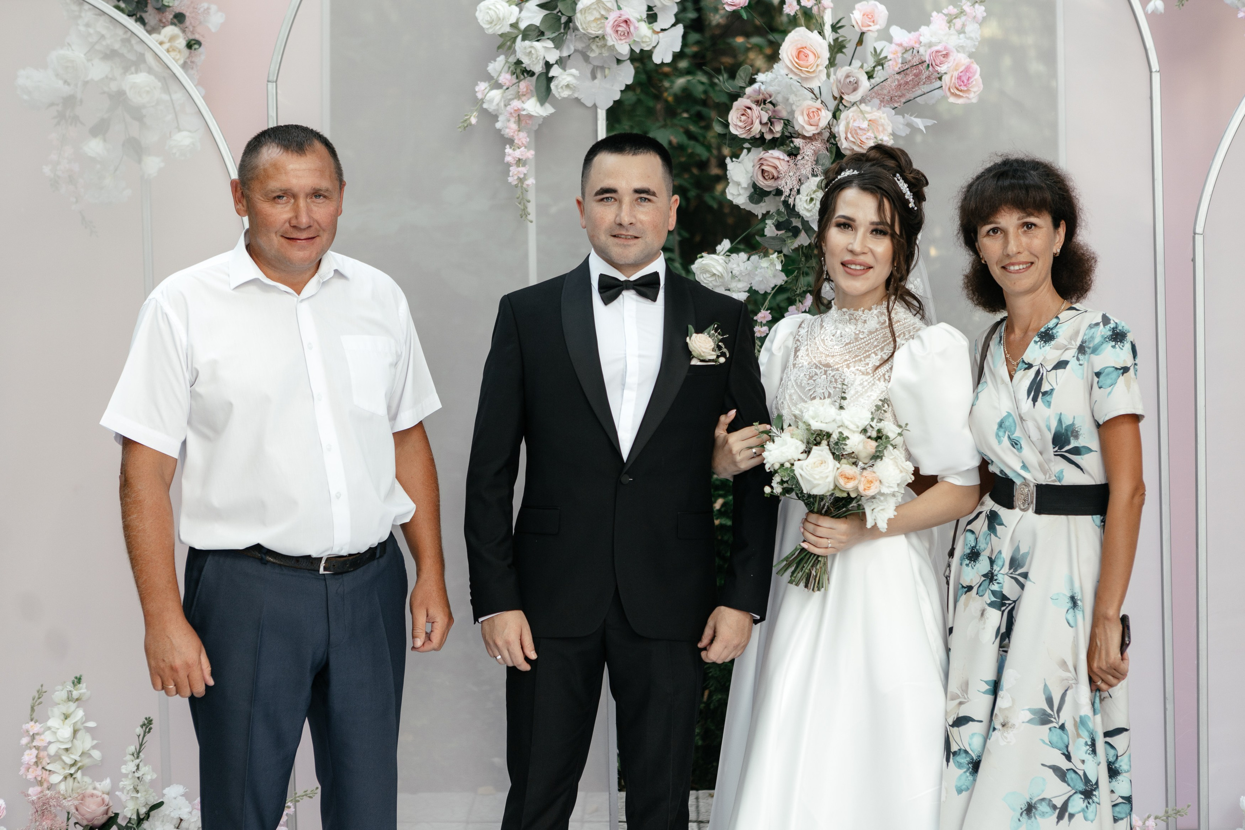 Свадебный фотограф Уфа — Руслан ГабдлисламовЖивые эмоции, красивые кадры, воспоминания на всю жизнь.Работаю по всей Республике Башкортоста. Свадебный фотограф Уфа Руслан Габдлисламов