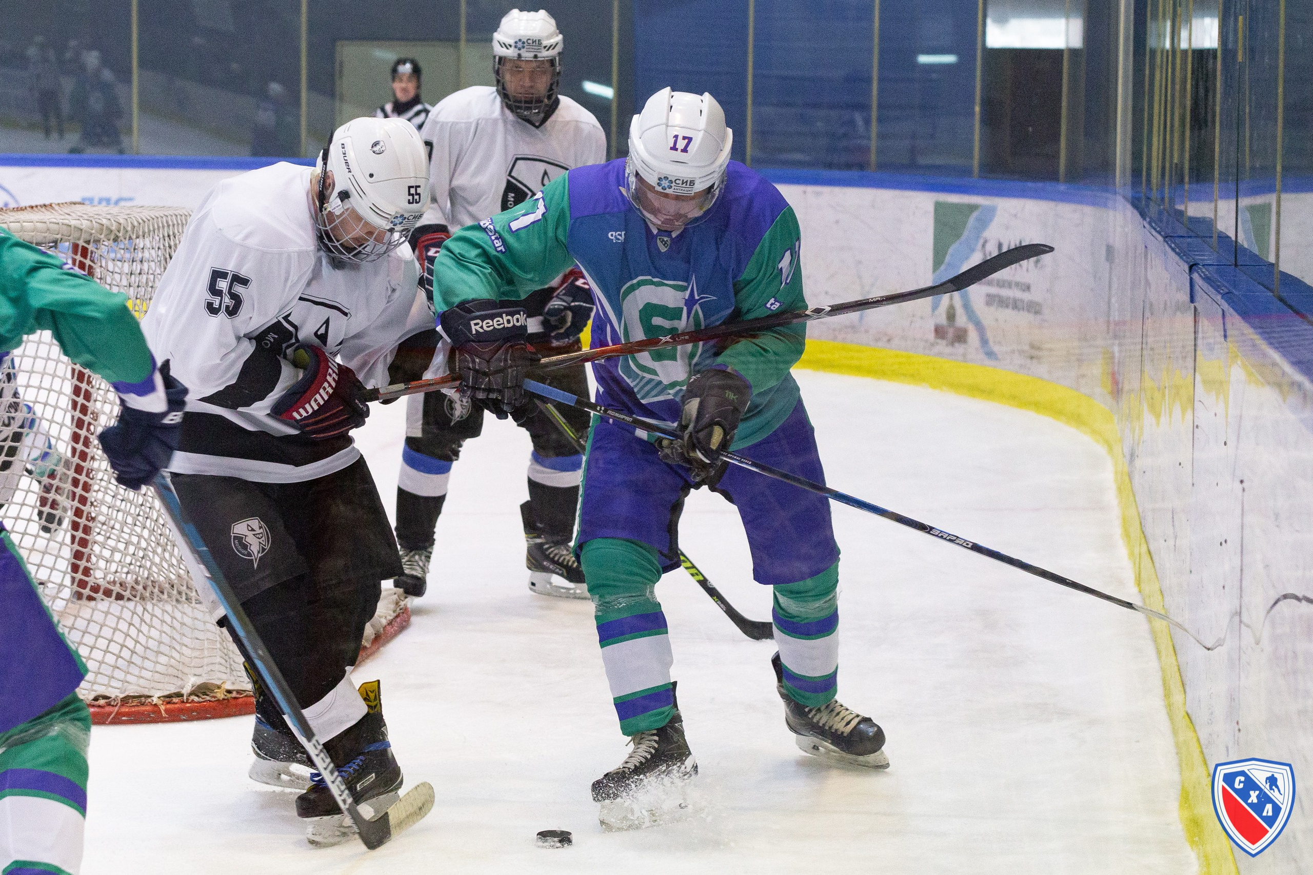 Хоккей. Фотограф Комаров Сергей