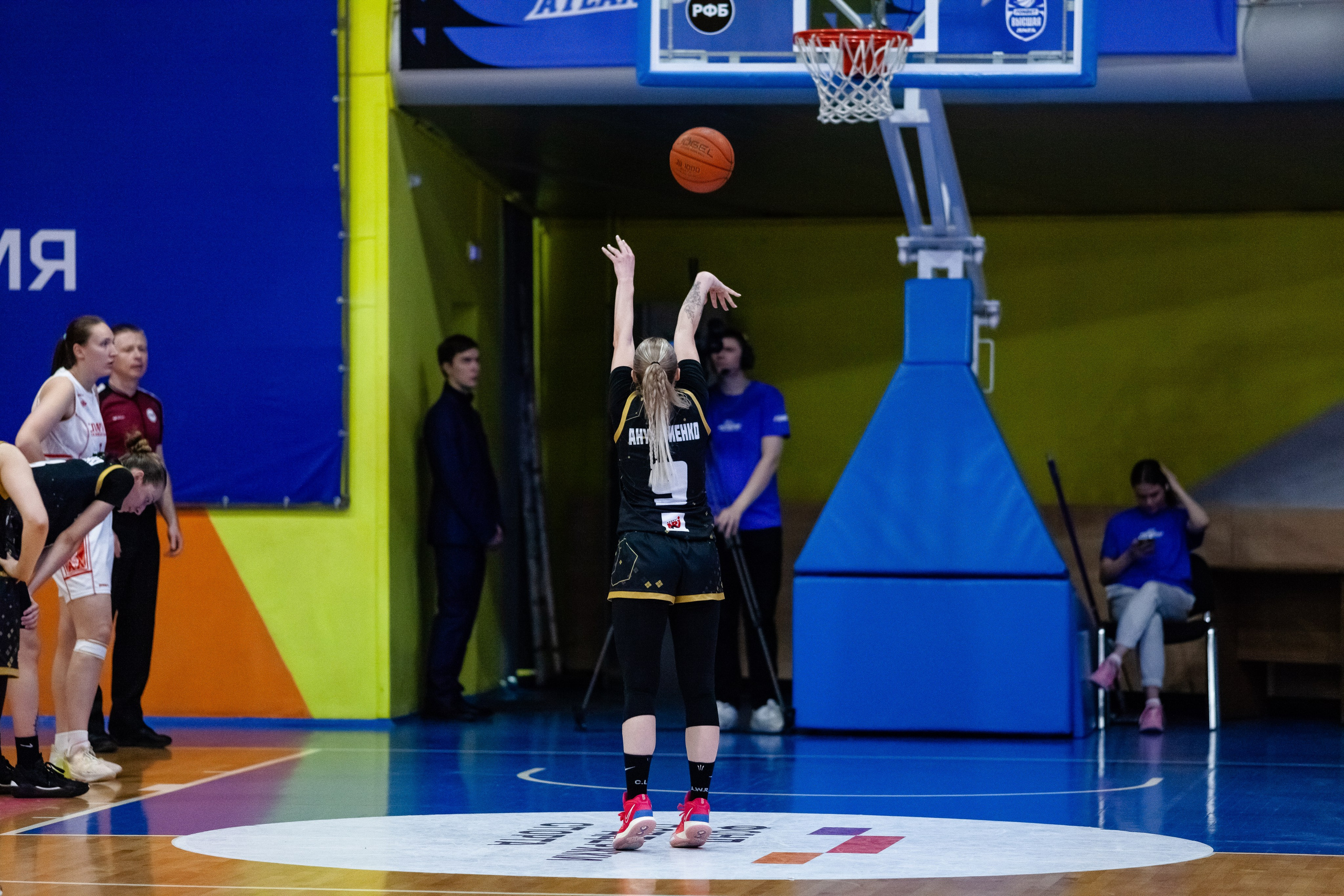 Спартак — ЧГУ-Атланта. Фотография