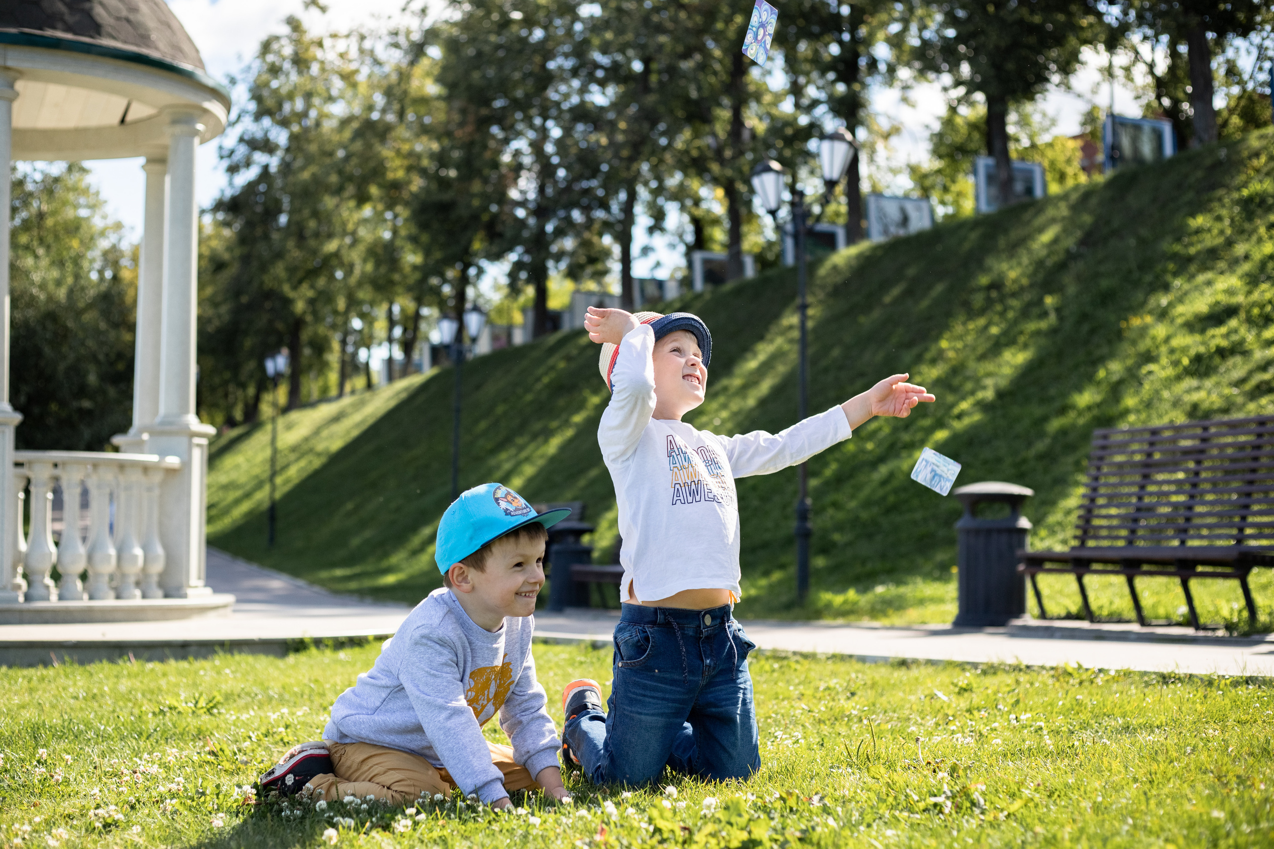 Набережная. Август 2021. Семья Катерины. Фотограф Пермь. Свадьбы. Семья и дети, школа, д. сад. Фотокниги