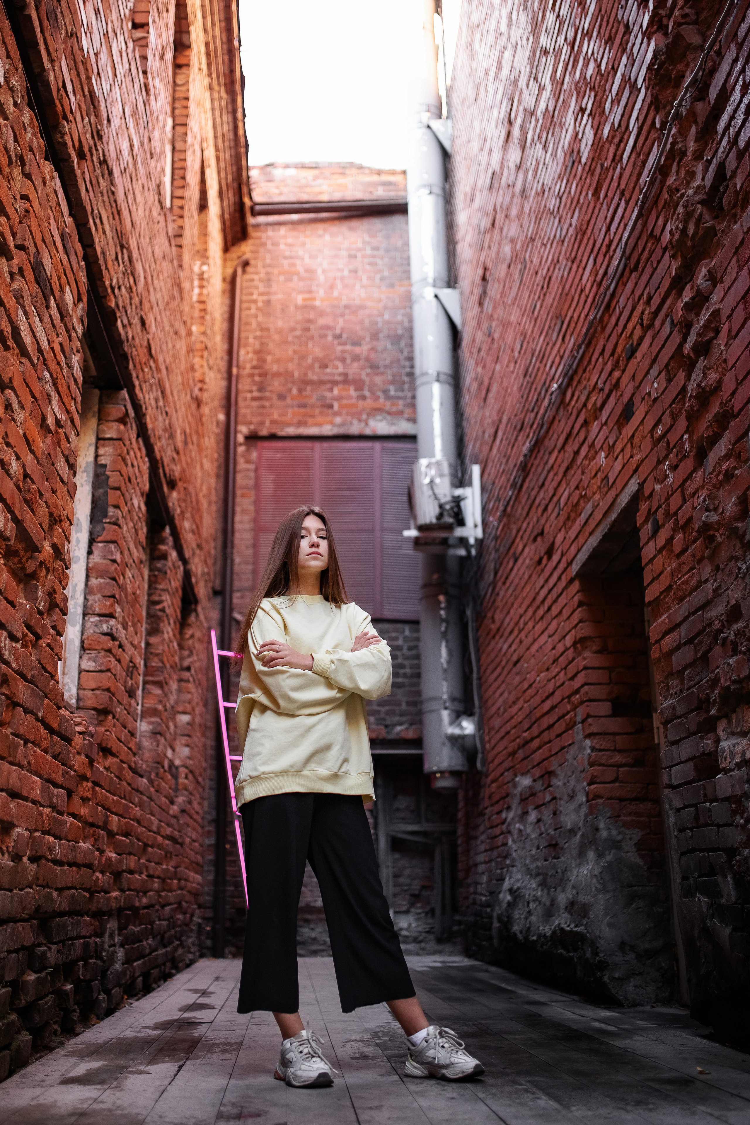 Индивидуальная фотосессия. Красный кирпич