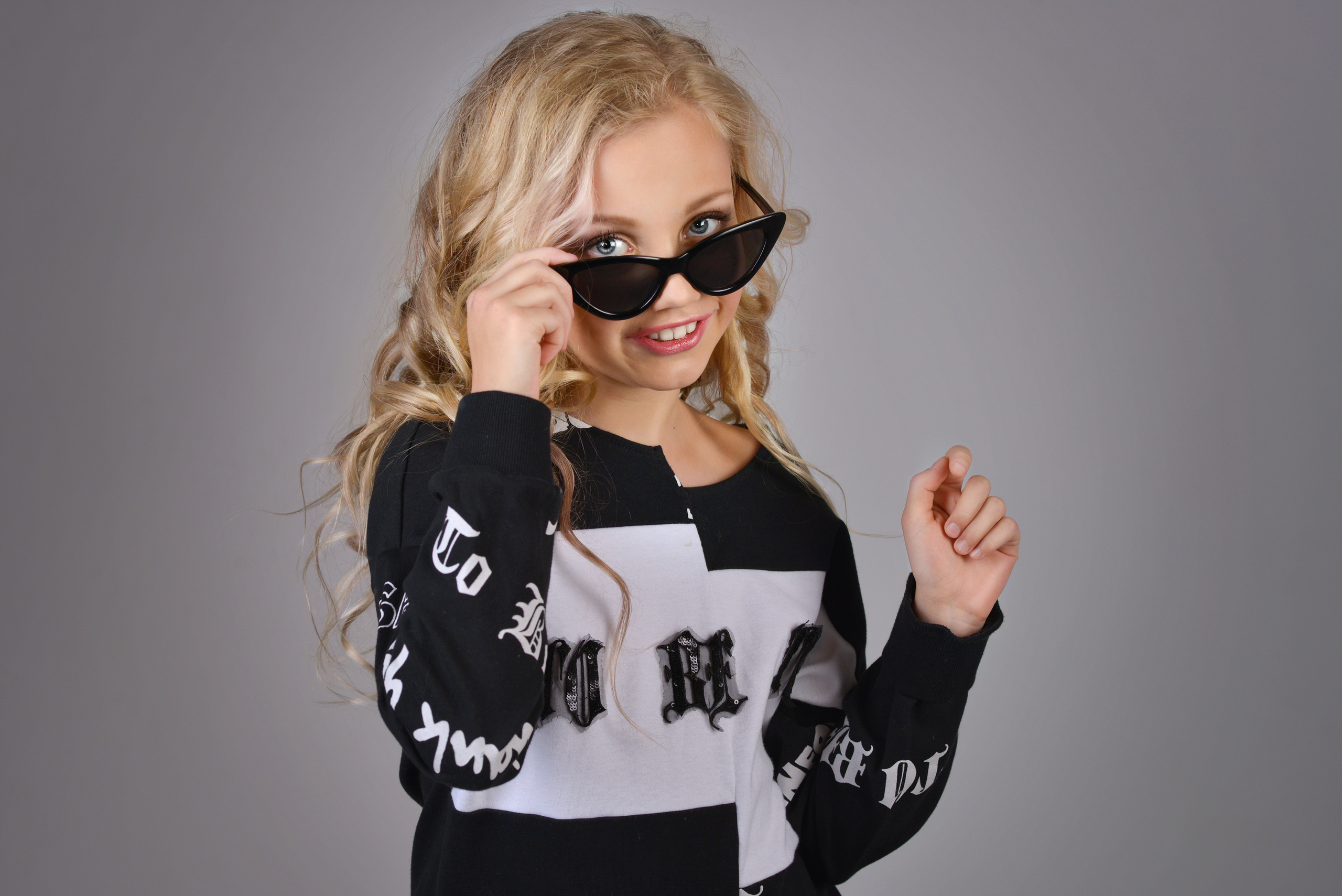 👶 Детский фотограф Самара. Детская фотосессия в студии. 📷