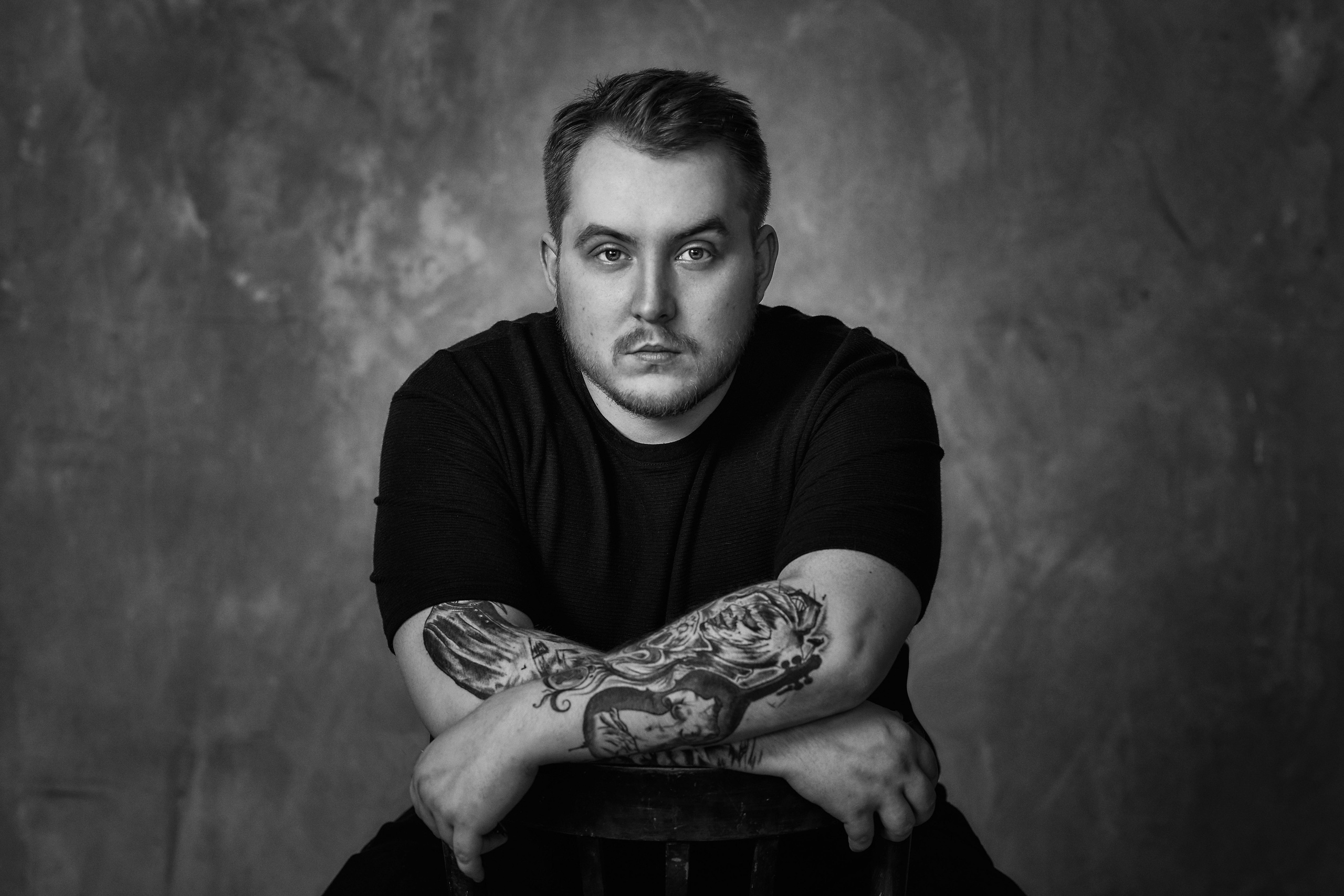 Мужская фотосессия в Самаре. Позы для мужского портрета