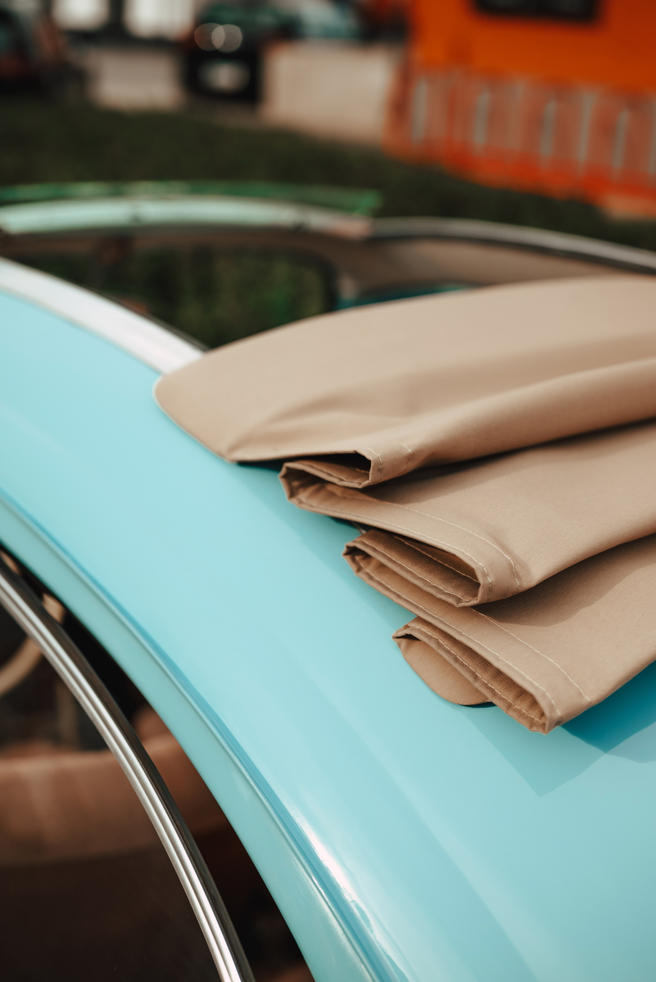 Volkswagen Beetle. DeLorein