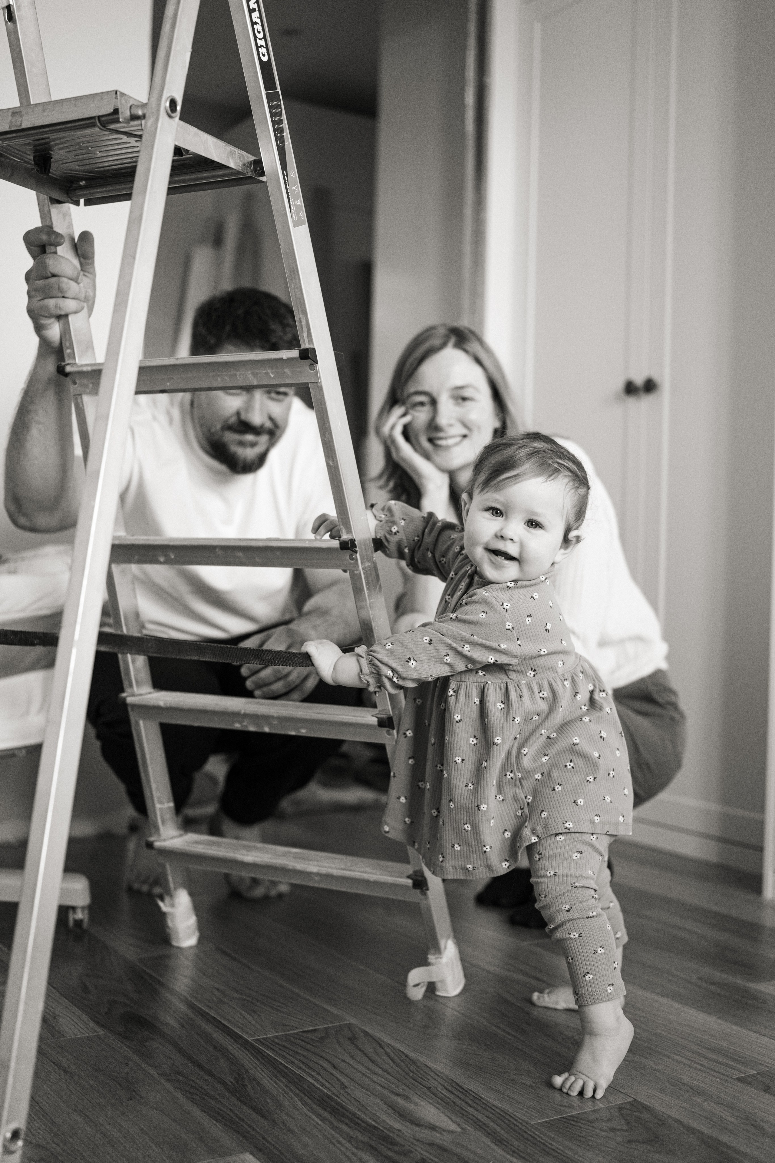 Семейный ремонт. Семейный детский ньюборн фотограф в Москве Марта Петрова