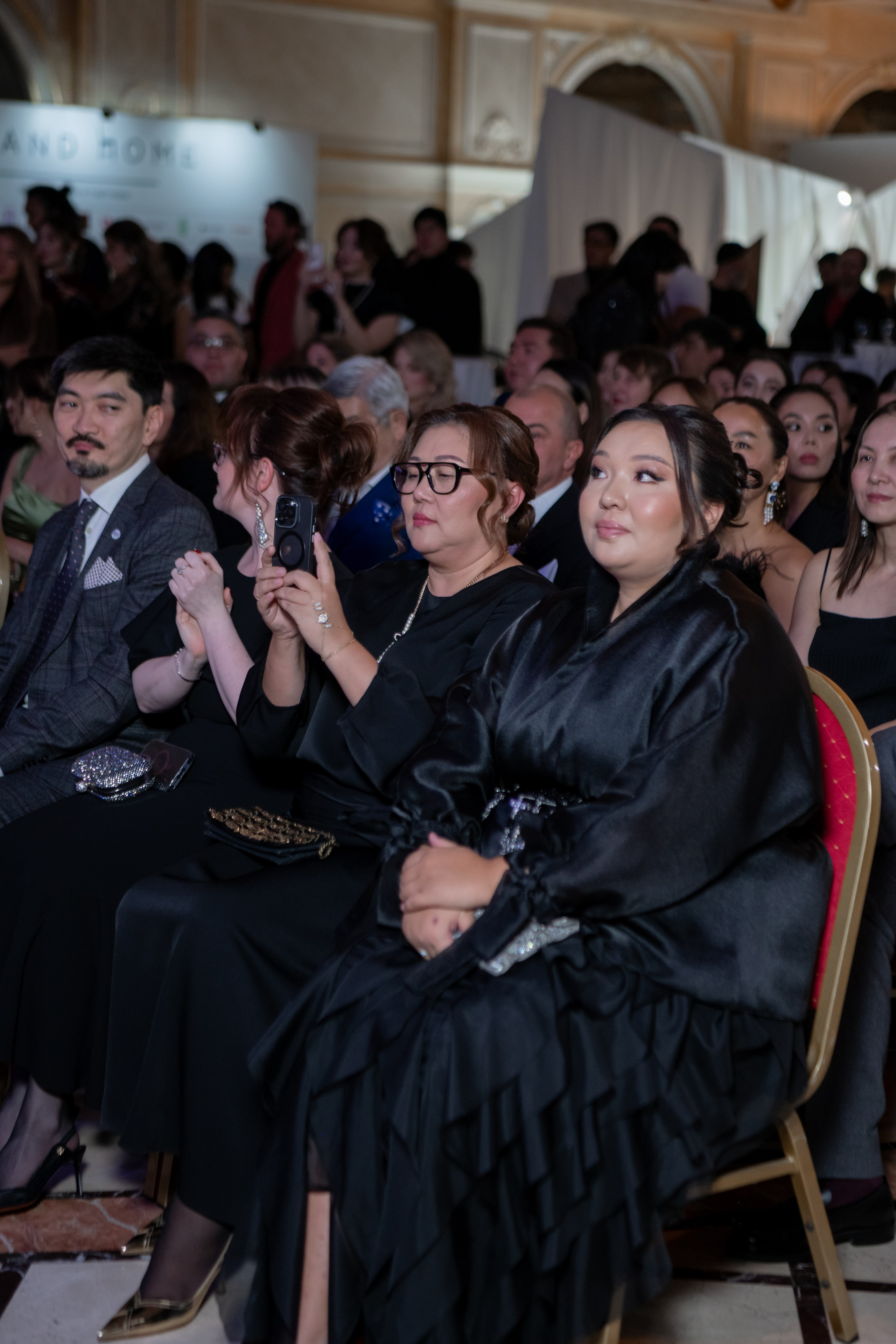 Tanu Creative 16.10.2025. Фотограф Астана, Алматы