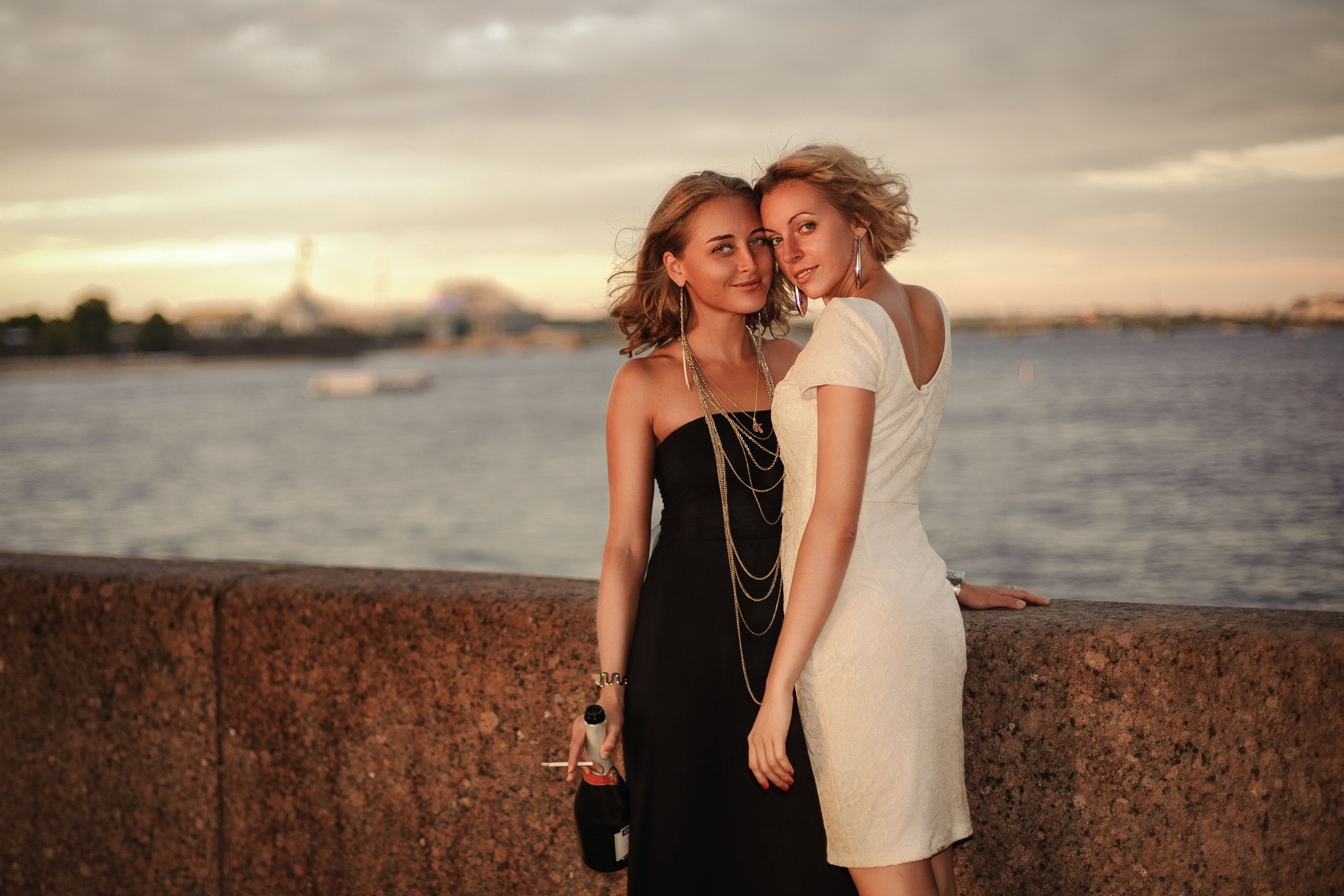 Девичник на стрелке ВО. Фотограф Алексей Лукин. Свадьба, мероприятие, корпоратив, юбилей, фотосессия, портрет. Фотосъёмка в Санкт-Петербурге. Ретушь фотографий