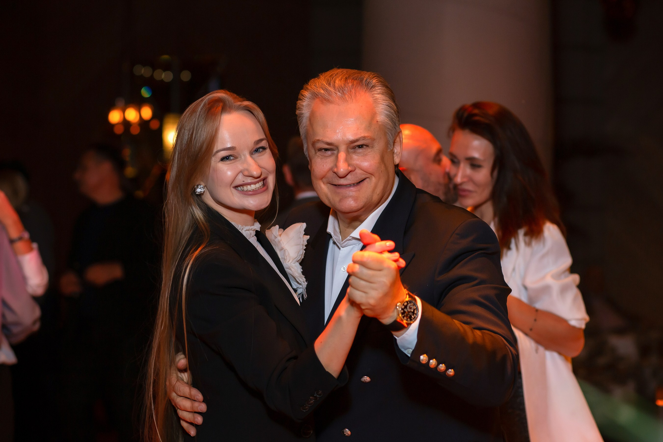 Корпоративный фотограф в Сочи и Сириусе — Премиум репортаж и тимбилдинги. Фотограф Сочи Адлер. Солькаева Анастасия