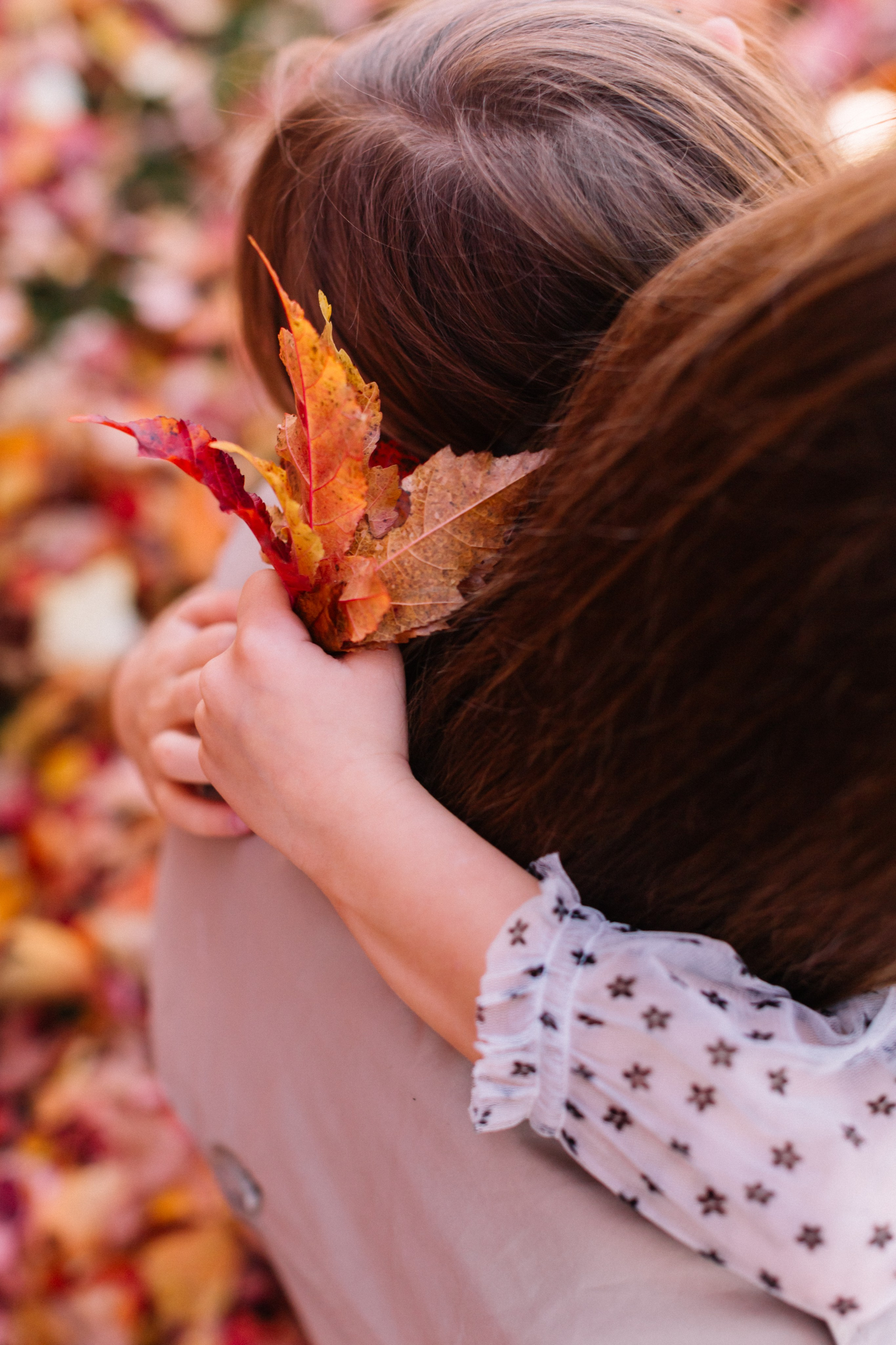 алёна малахова фотограф новосибирск семейный детский домашняя фотосессия в новосибирске день рождения репортажная съёмка фотосессия с лошадьми на конюшне деревня алтай  на природе фотосессия в детском саду мама и сын предложение руки и сердца идея  помолвка фотосессия берег закат детский день рождения годик торт аниматор лофт игровая продолжение следует prodoljenie_sleduet_  корпоратив тимбилдинг первоклашка линейка  контент  бизнес портрет оперный новат франция берет весна девушка мама и дочь мать и дитя