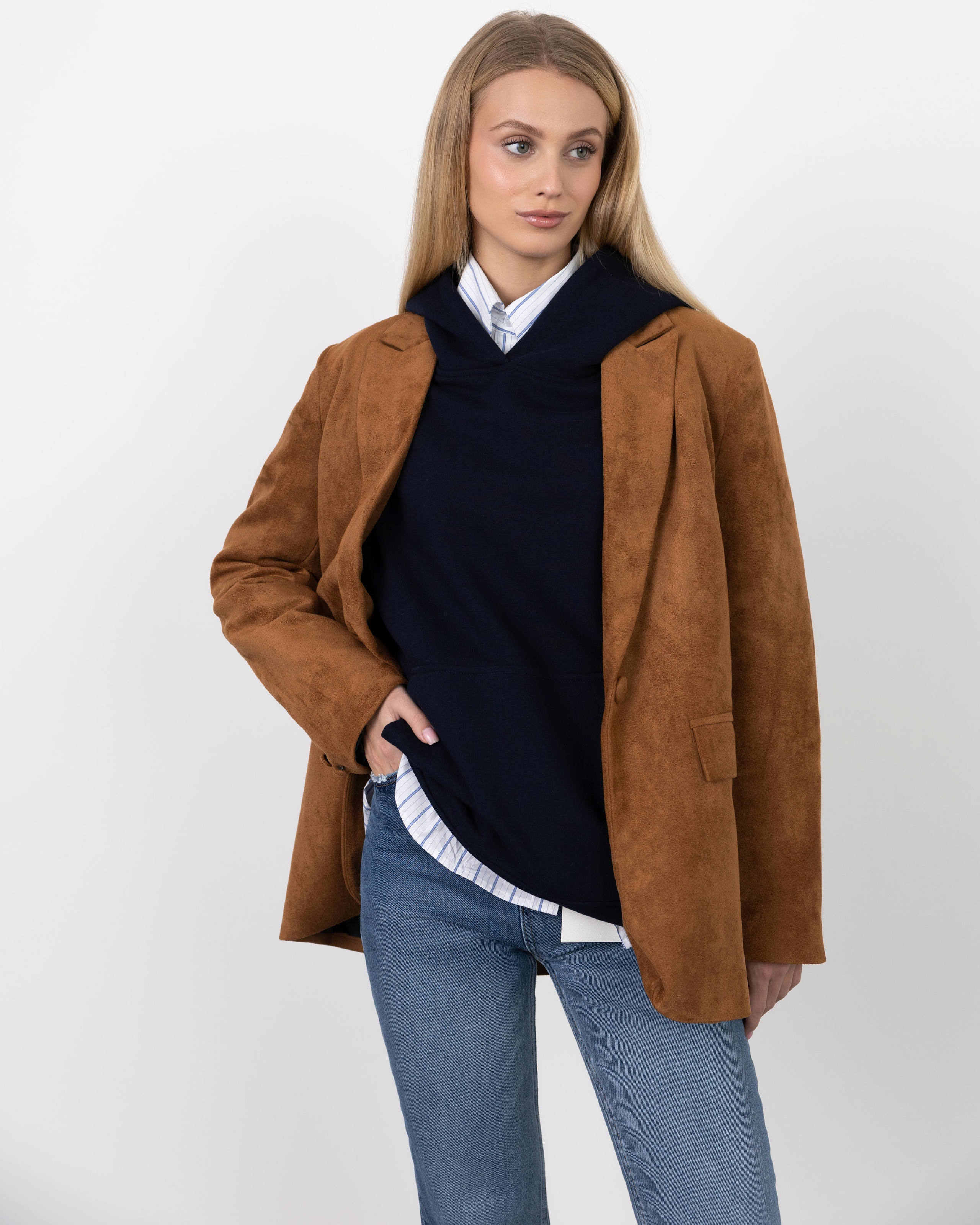 WB: Closius | Худи и зипки. Главная