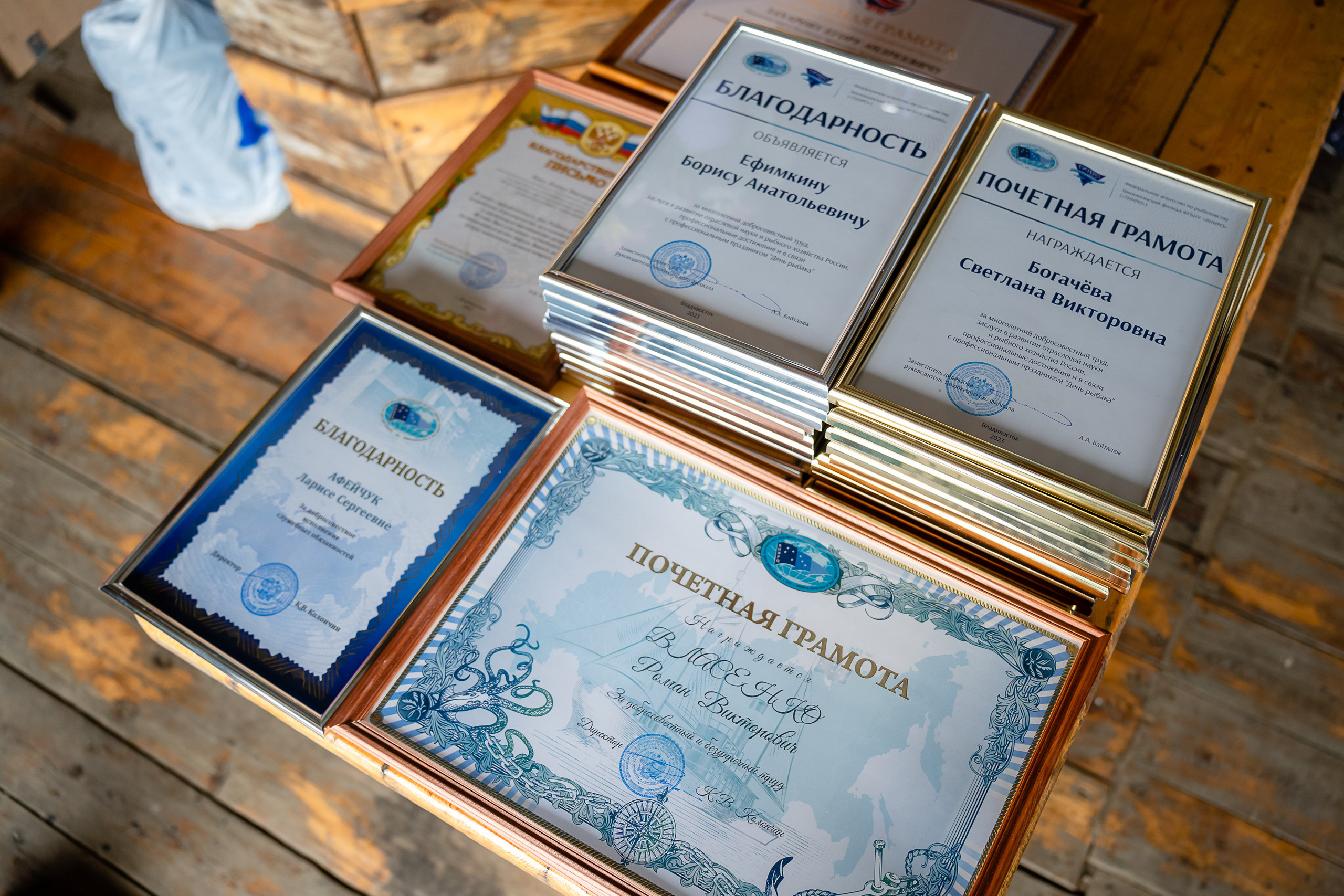 Отзывы. Детский и Школьный фотограф во Владивостоке. Выпускные альбомы