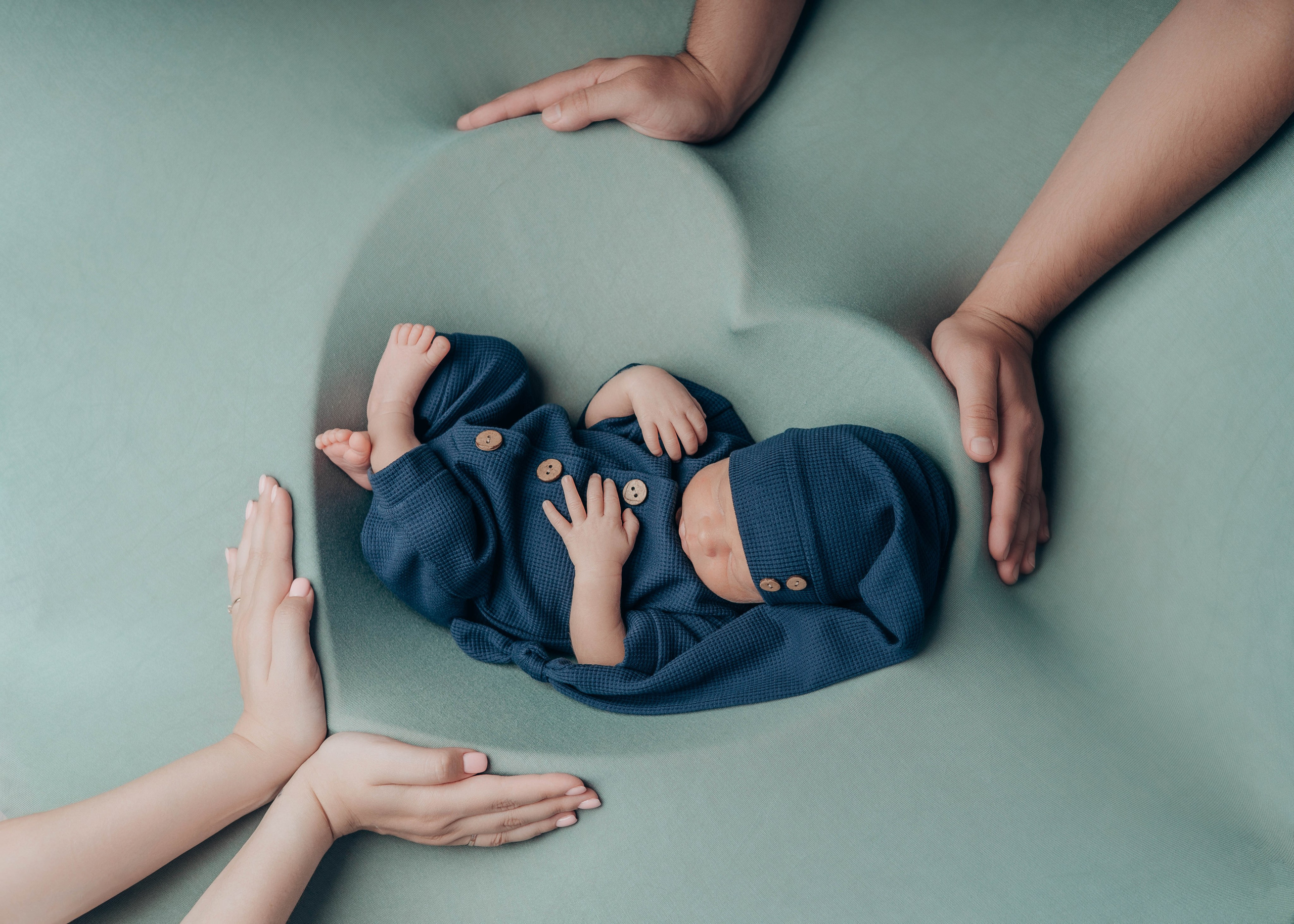 НОВОРОЖДЕННЫЕ МАЛЫШИ. Фотосессия новорожденных в Москве и Московской области