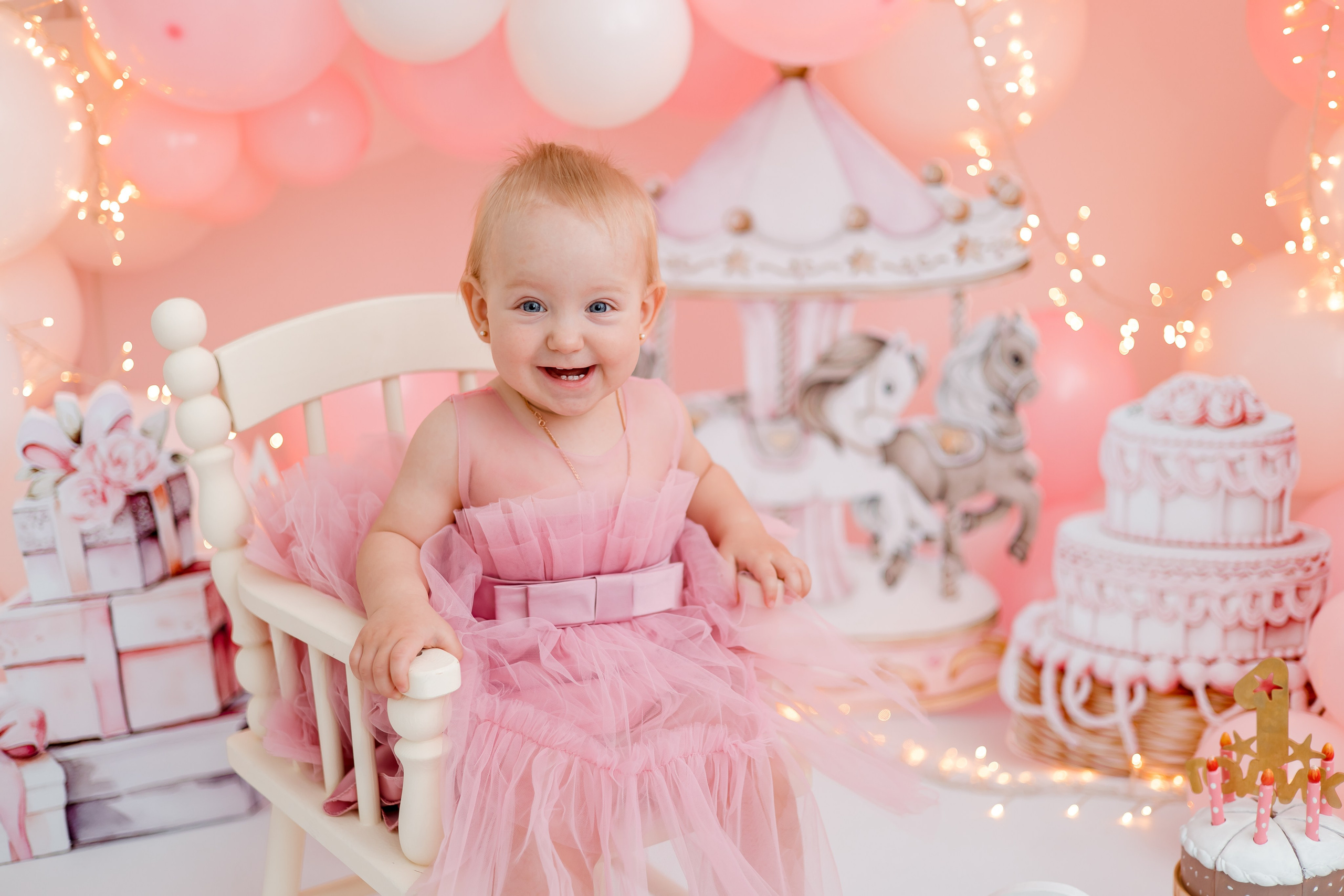 Есения, 1 годик. Семейный и детский фотограф в Железногорске Саламахо Ольга